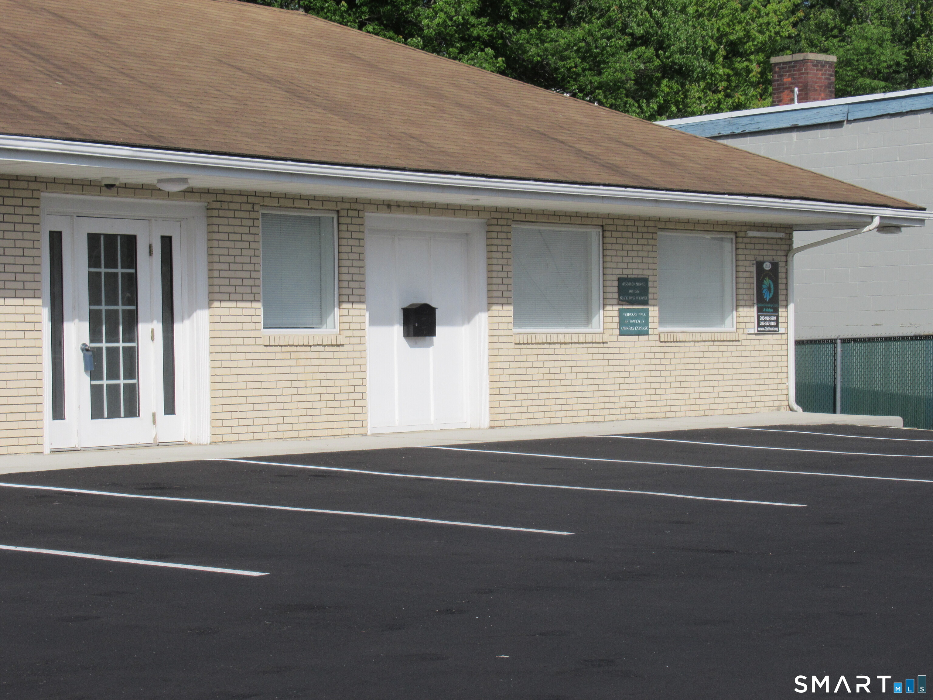 1511 Black Rock Turnpike 1