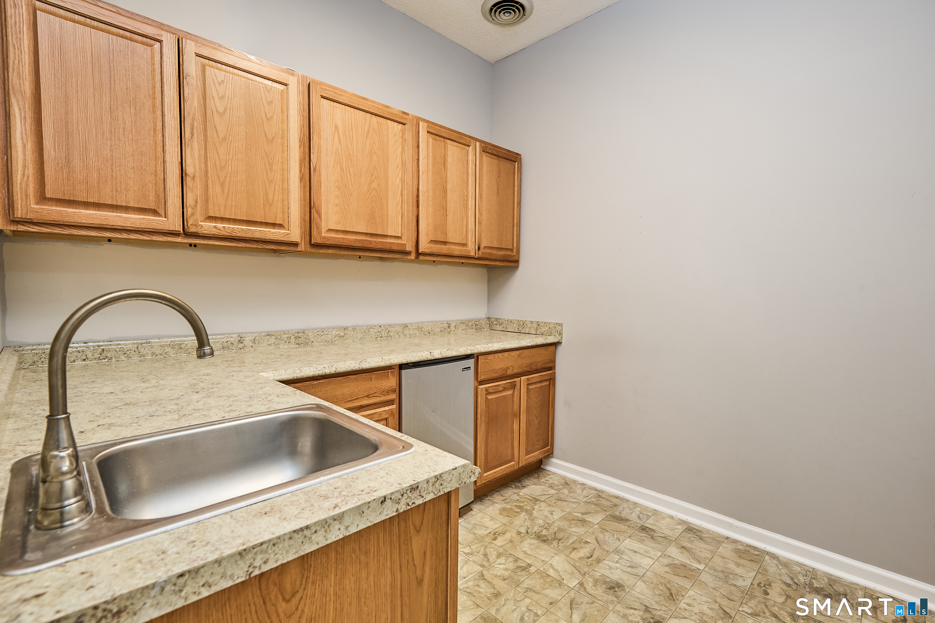 1511 Black Rock Turnpike 1