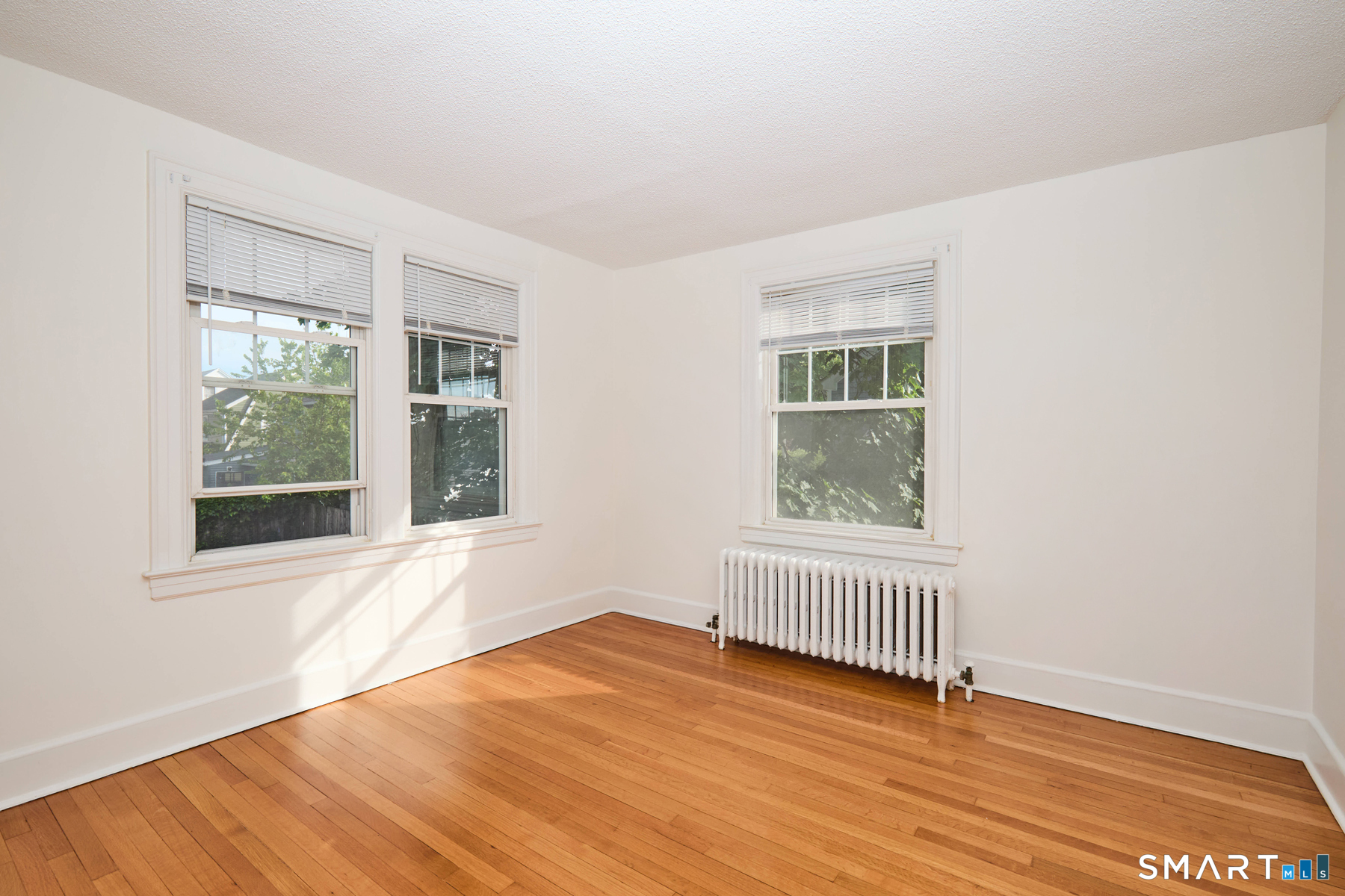 105 Dixon Street