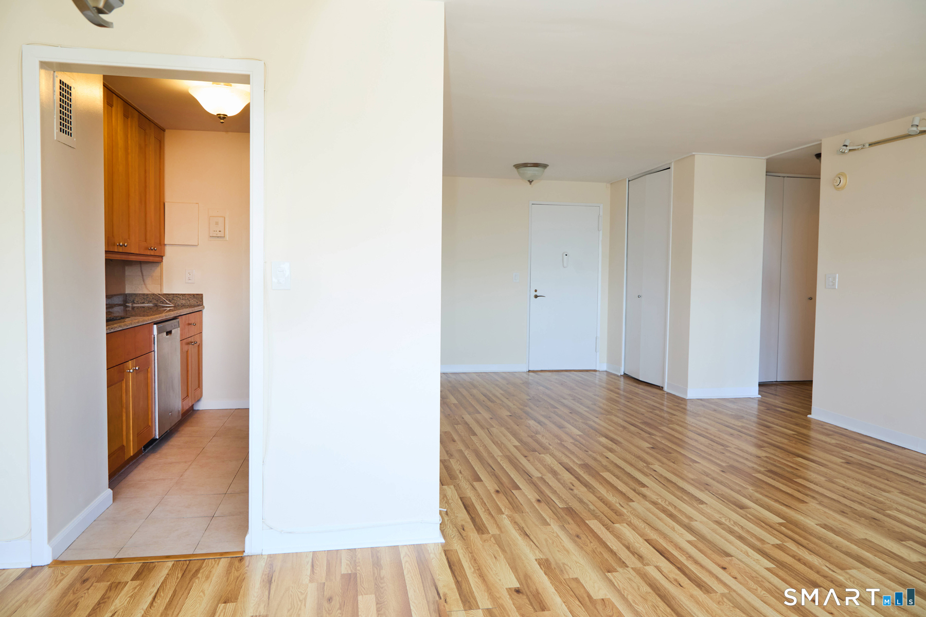 2625 Park Avenue 7S