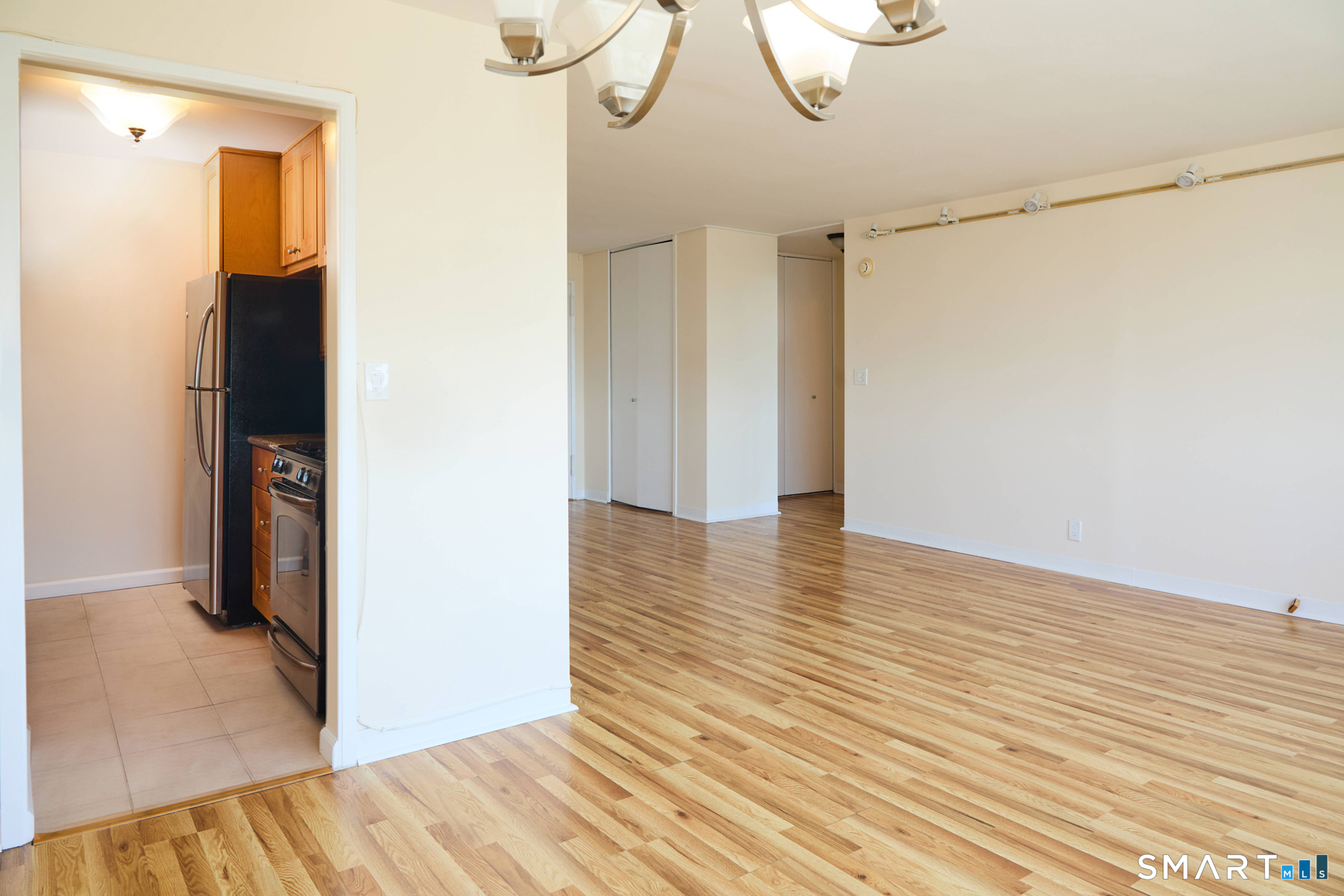 2625 Park Avenue 7S