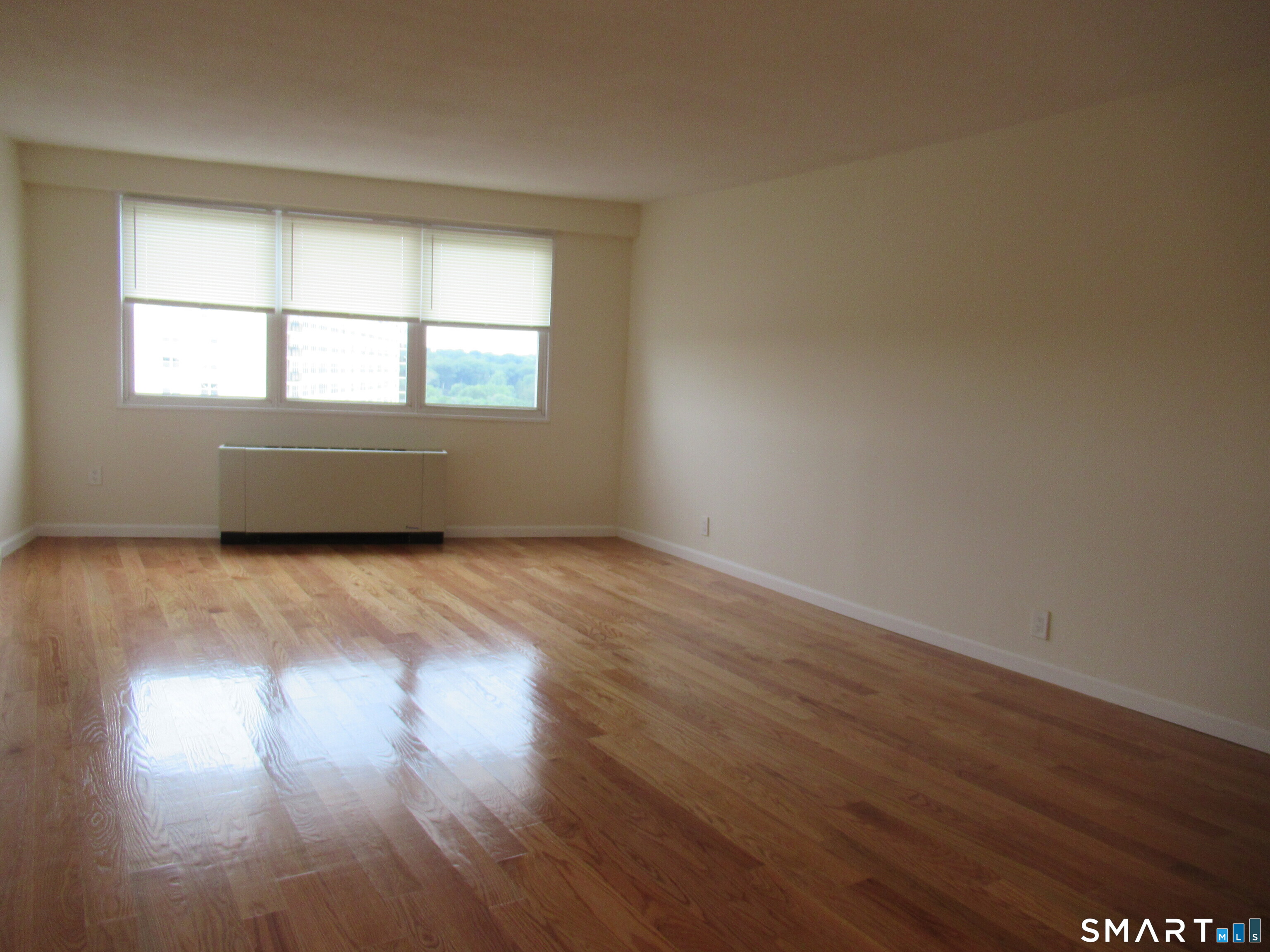 2600 Park Avenue 10Y