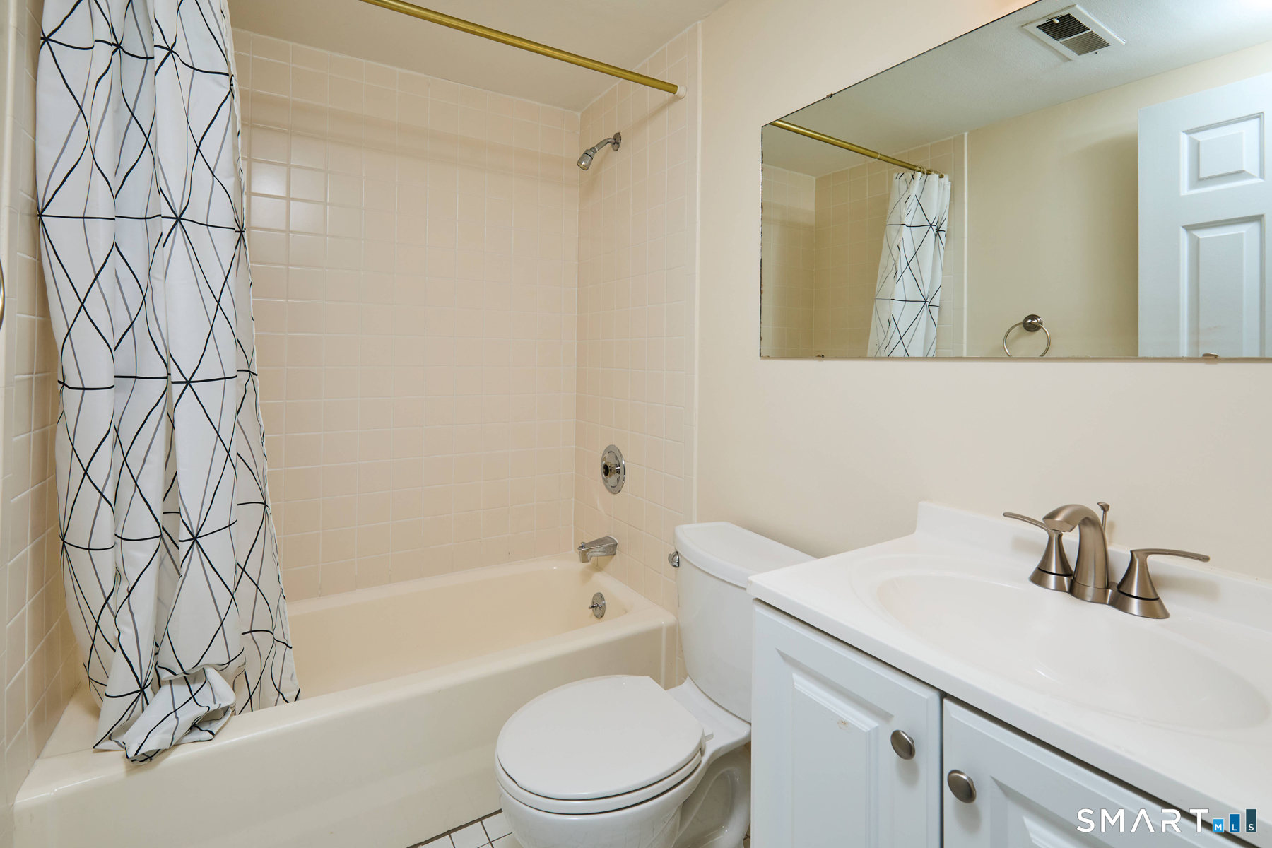 2675 Park Avenue Unit: 28