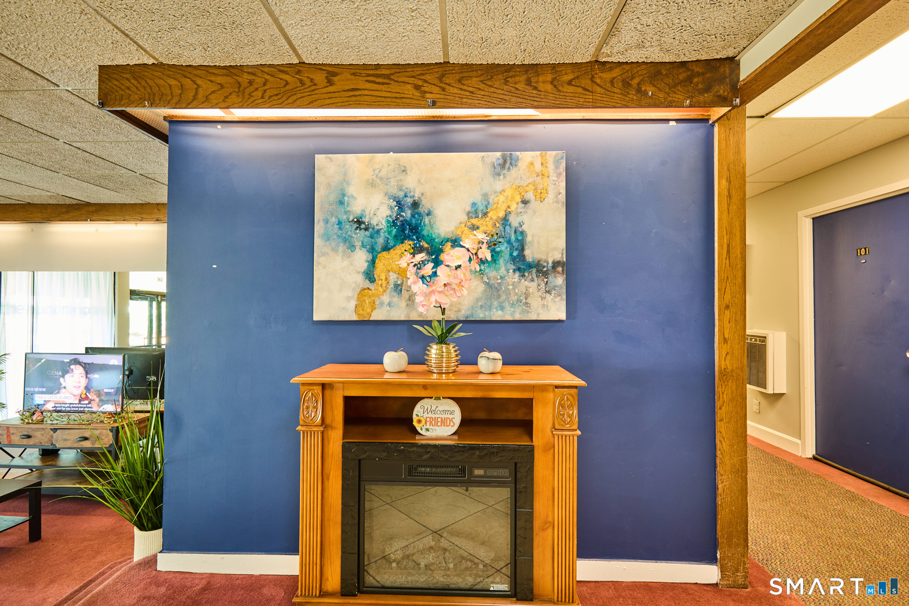 120 Huntington Turnpike Unit: 905
