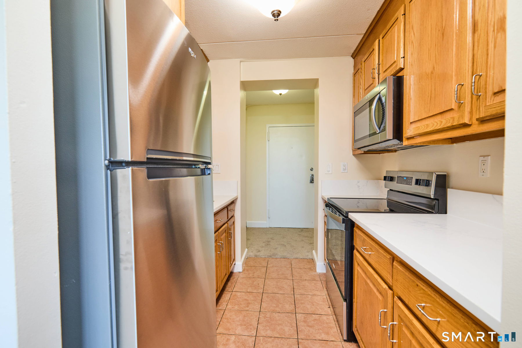 120 Huntington Turnpike Unit: 905
