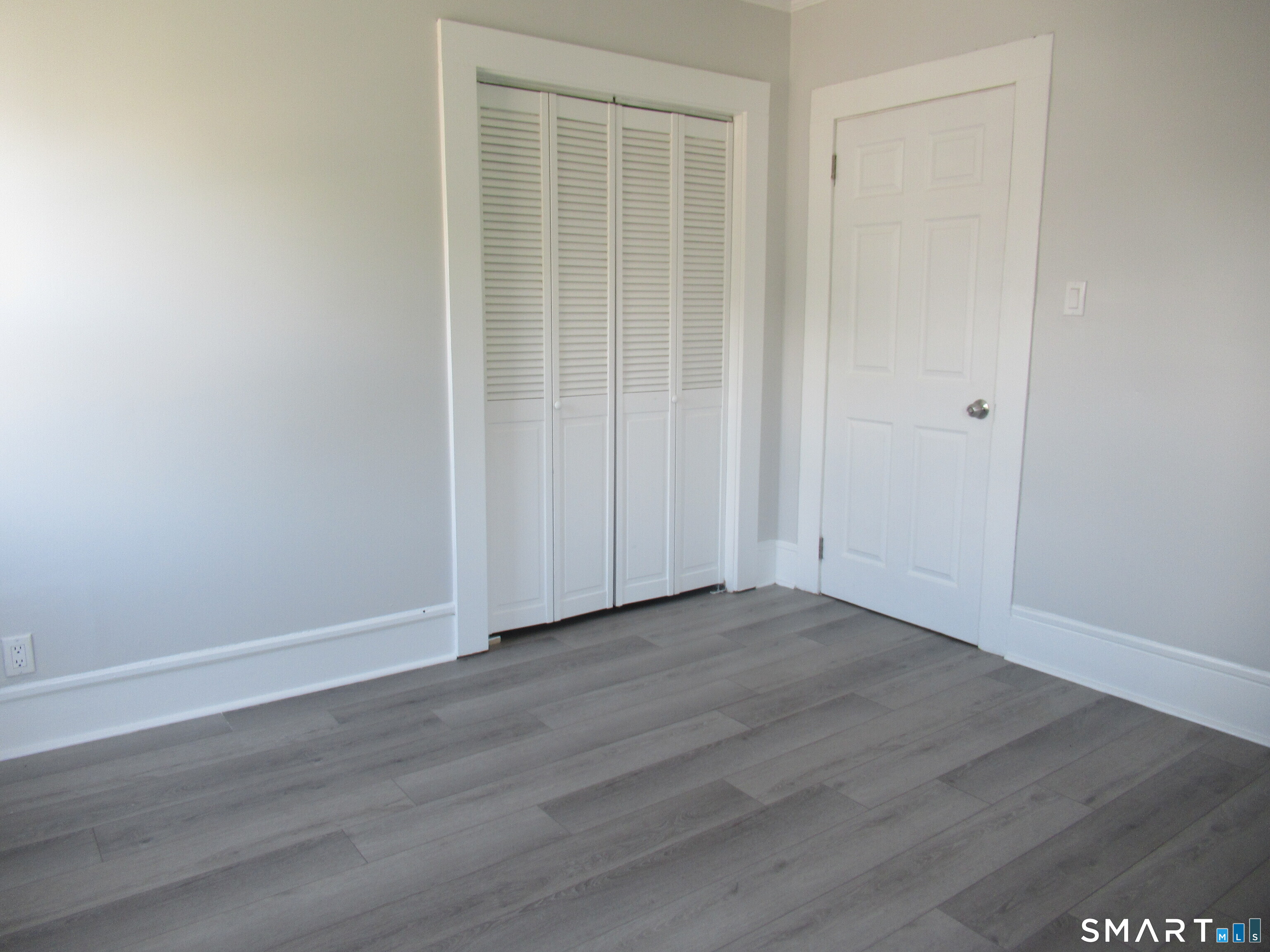 81 Jetland Street Unit: 2