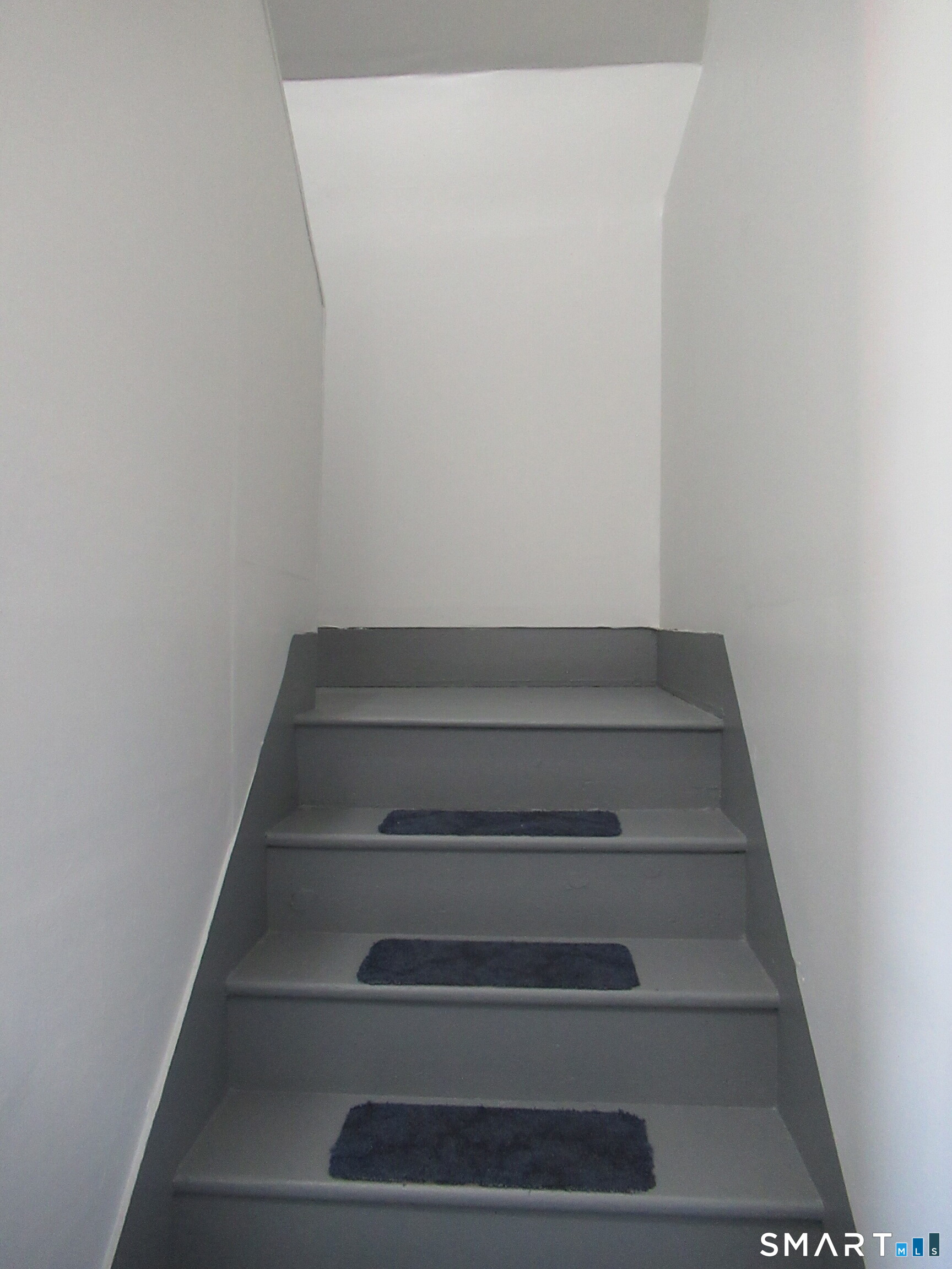 81 Jetland Street Unit: 2