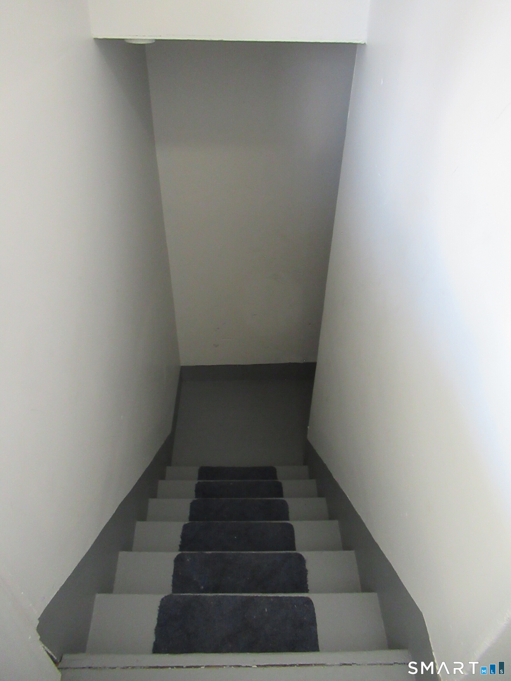 81 Jetland Street Unit: 2