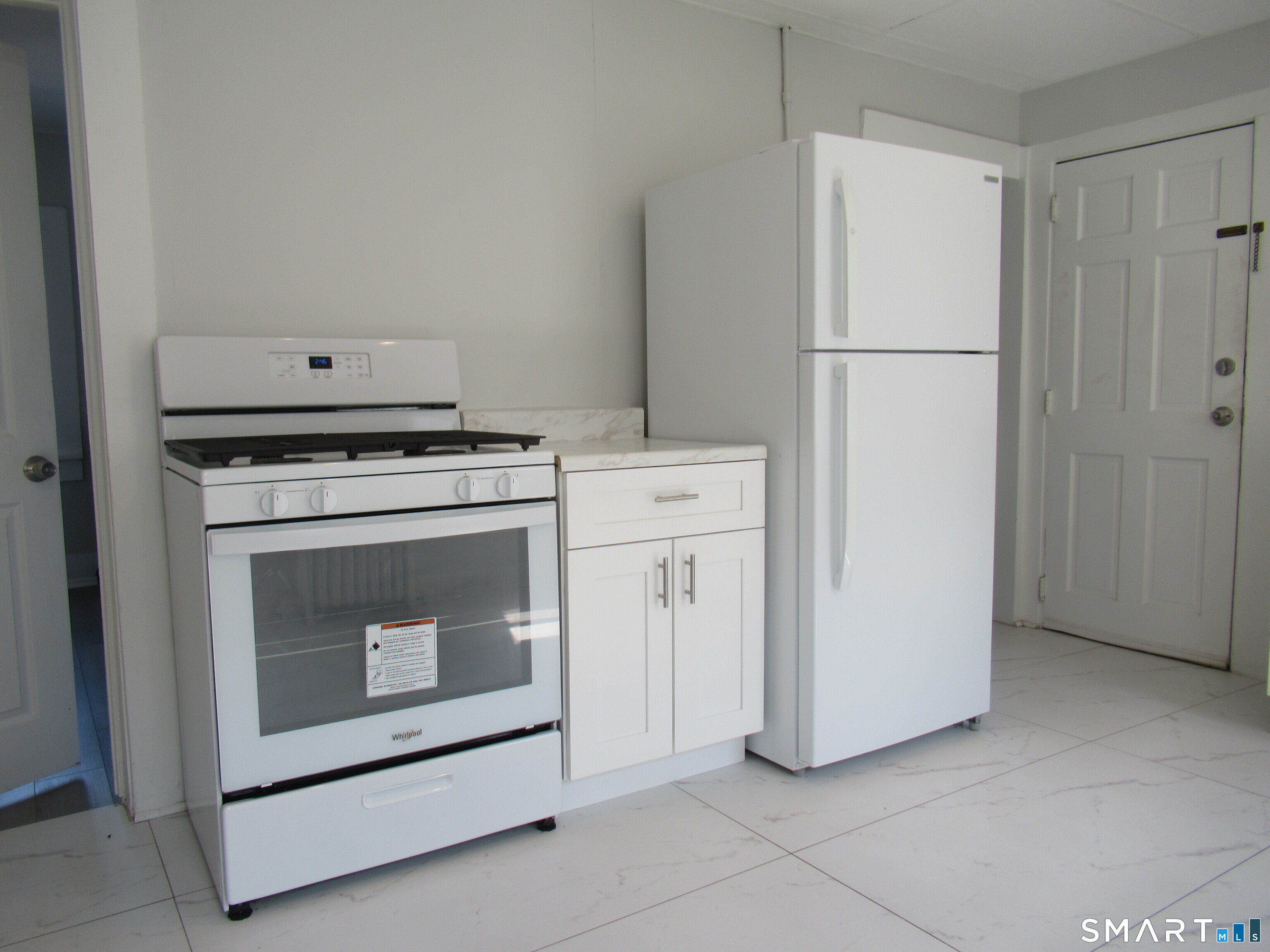 81 Jetland Street Unit: 2