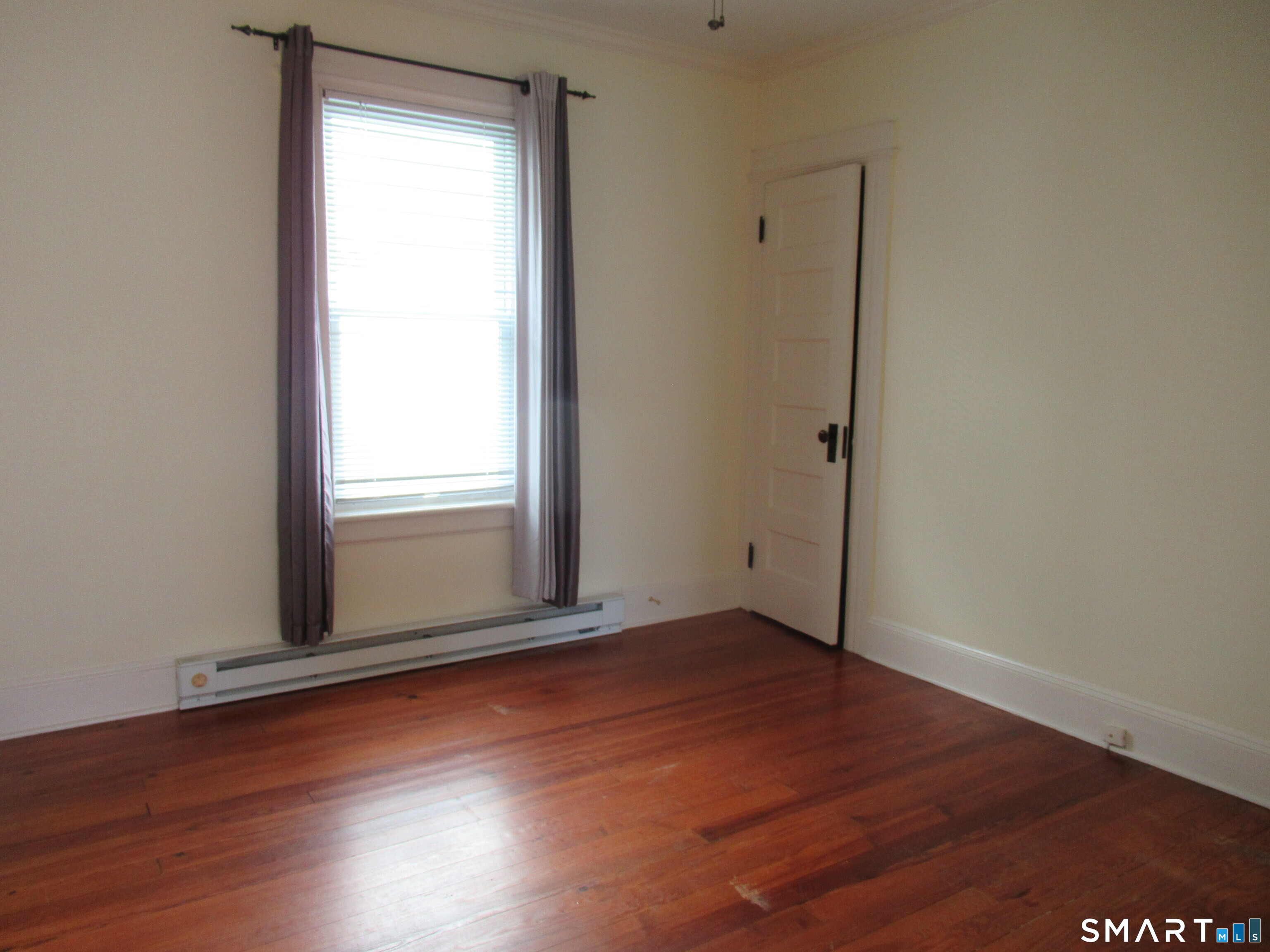 112 Bennett Street Unit: 1st floor