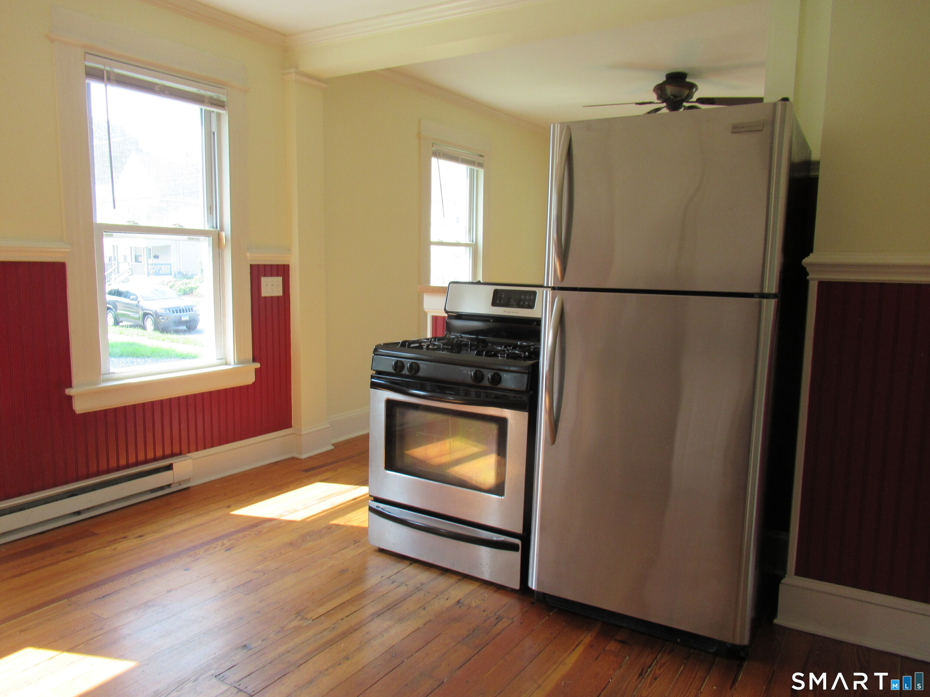 112 Bennett Street Unit: 1st floor