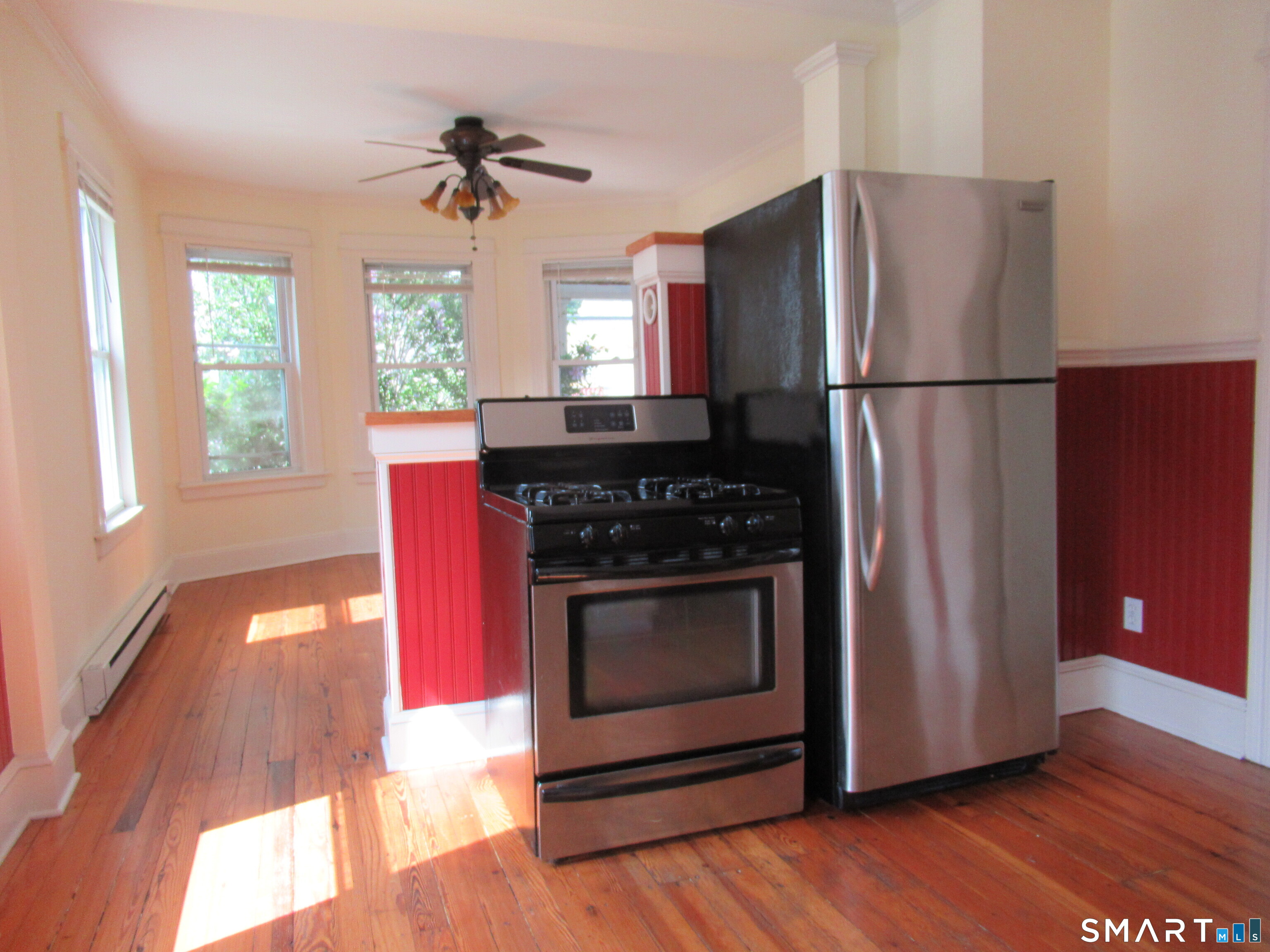 112 Bennett Street Unit: 1st floor