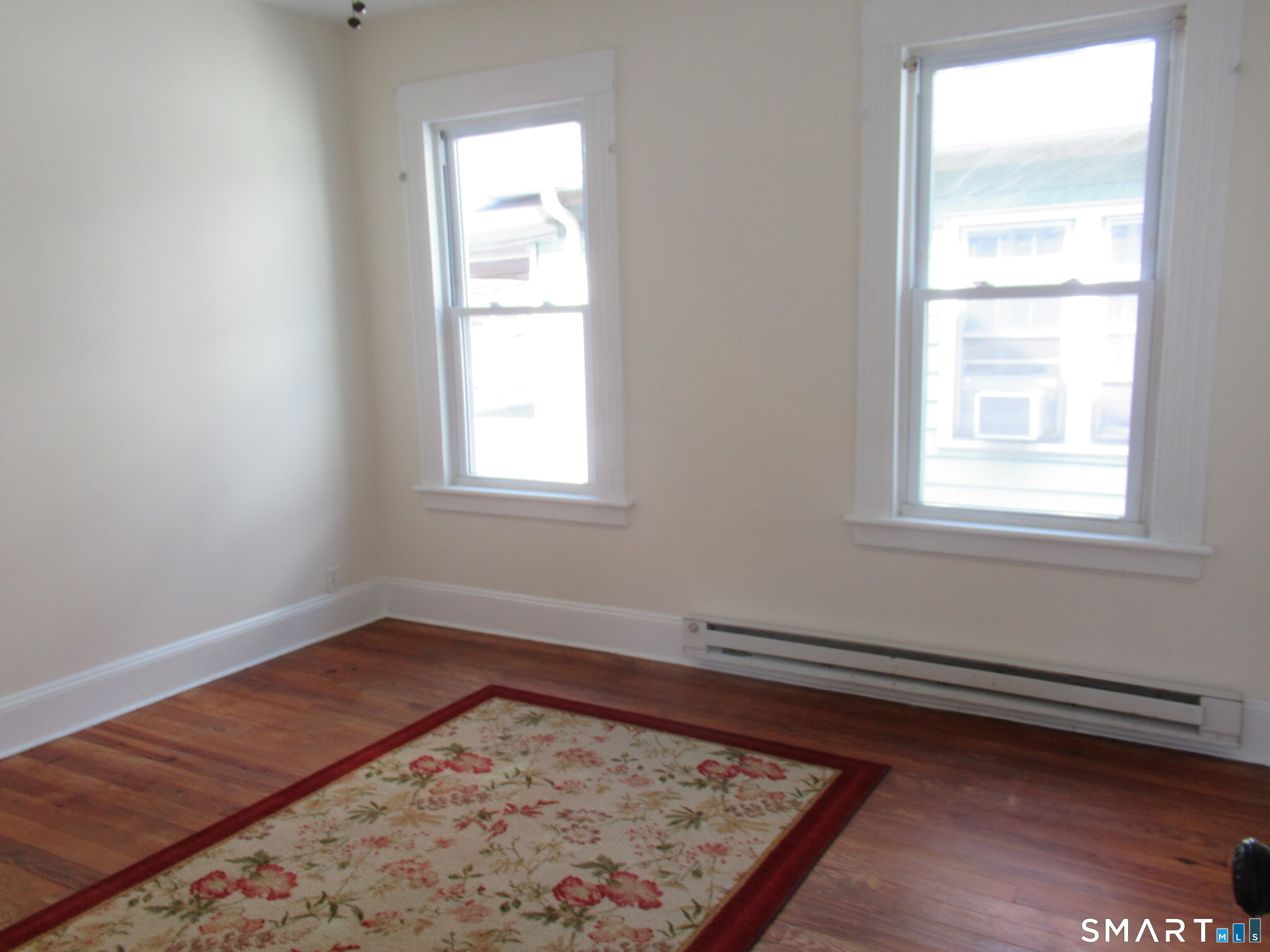 112 Bennett Street Unit: 2nd floor
