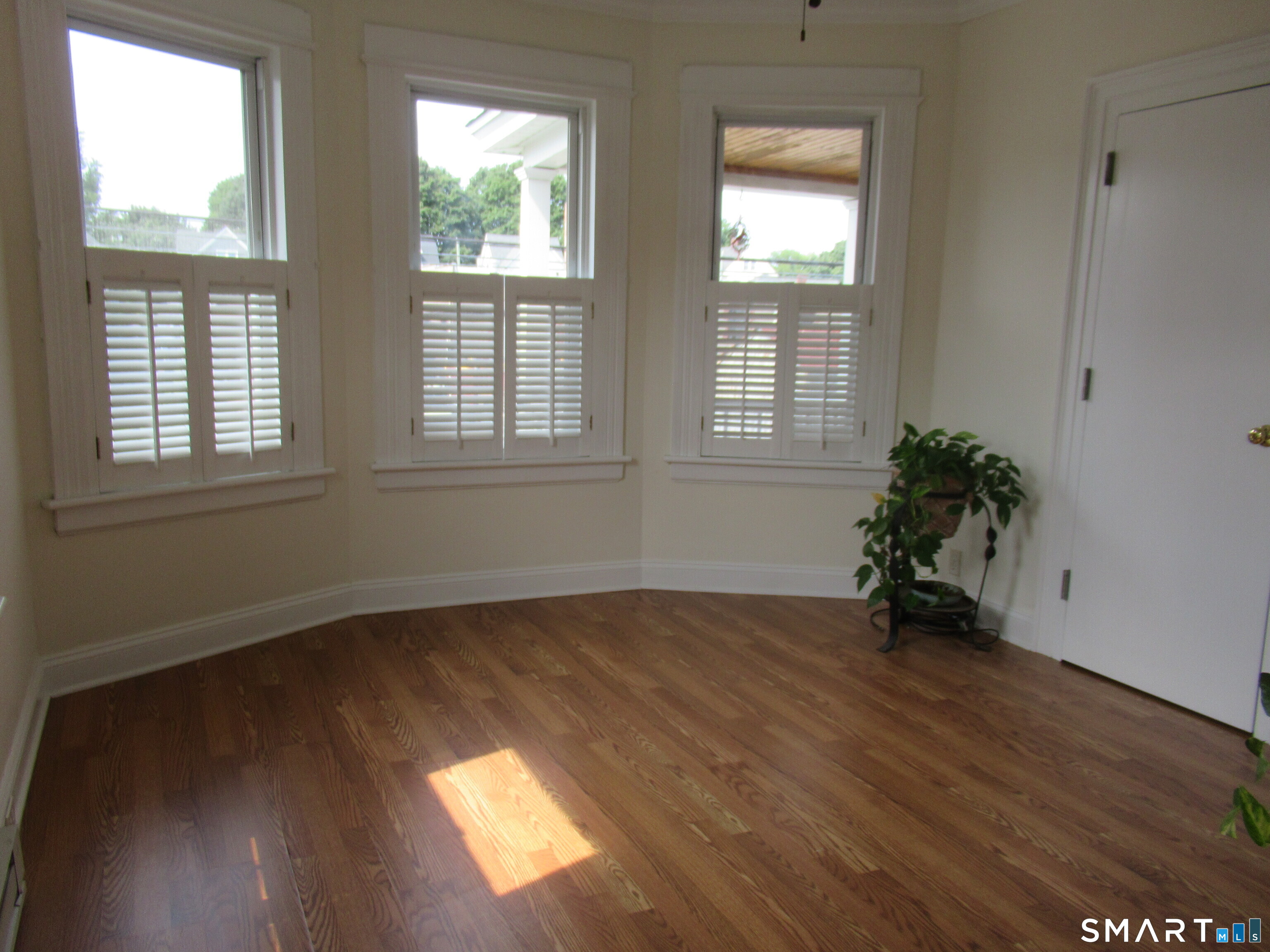 112 Bennett Street Unit: 2nd floor