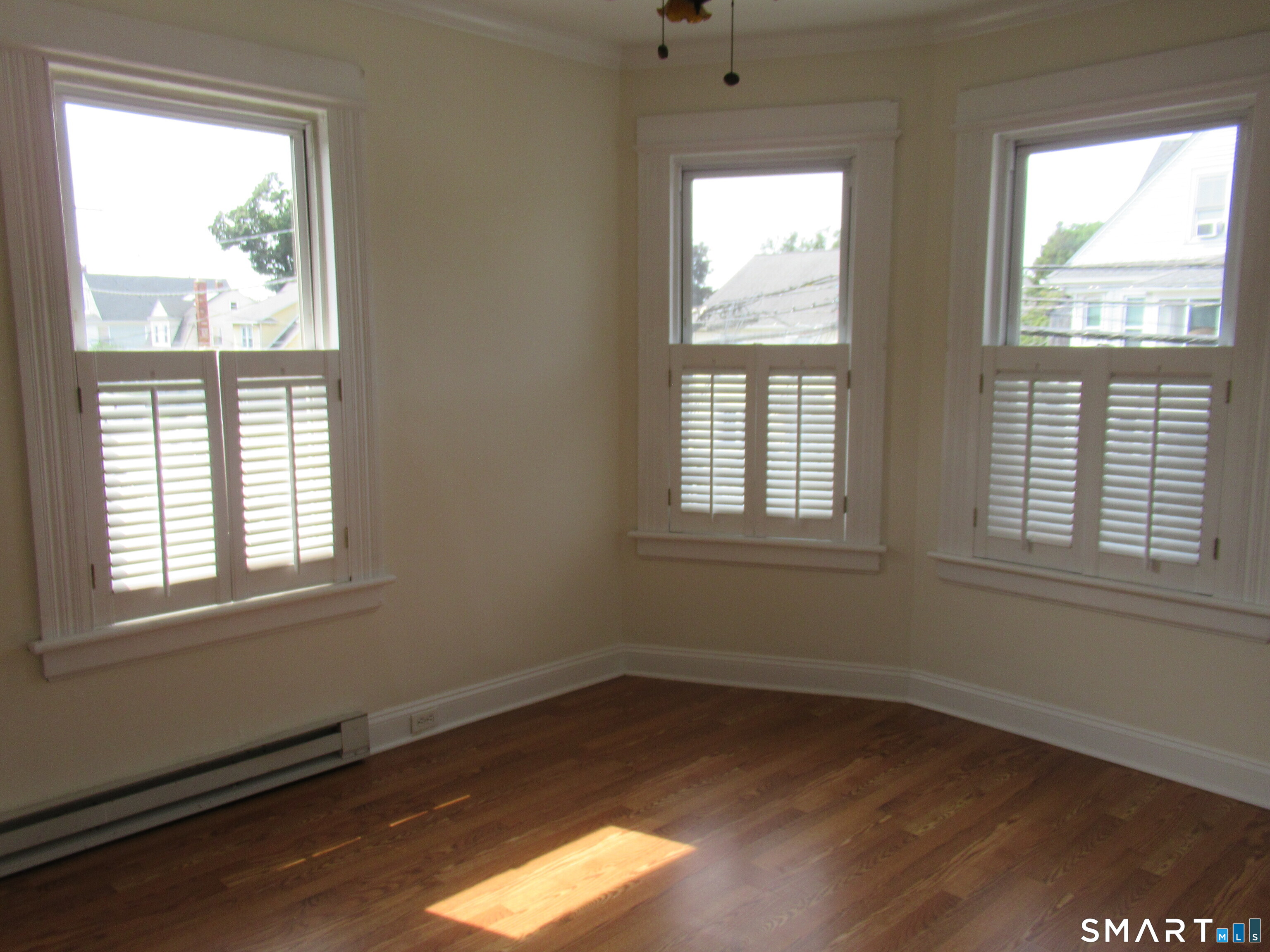 112 Bennett Street Unit: 2nd floor