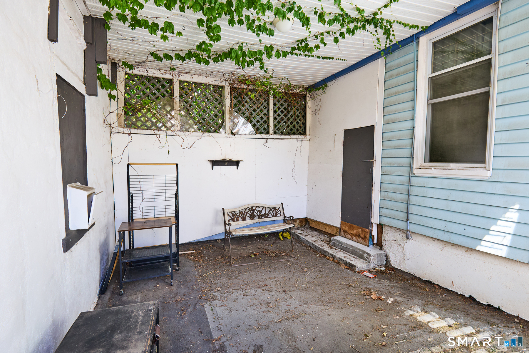 139 Lee Avenue