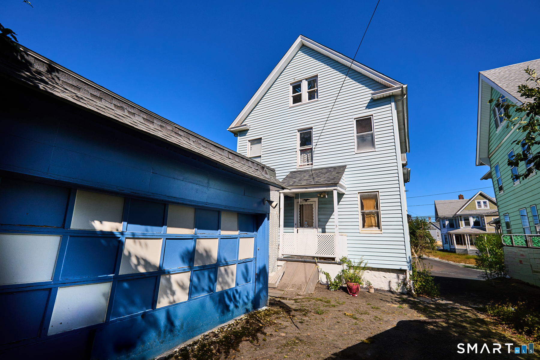 139 Lee Avenue