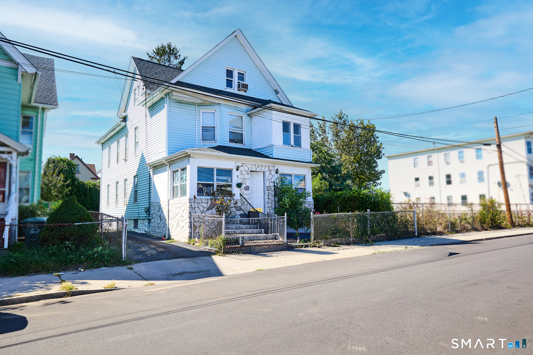 139 Lee Avenue