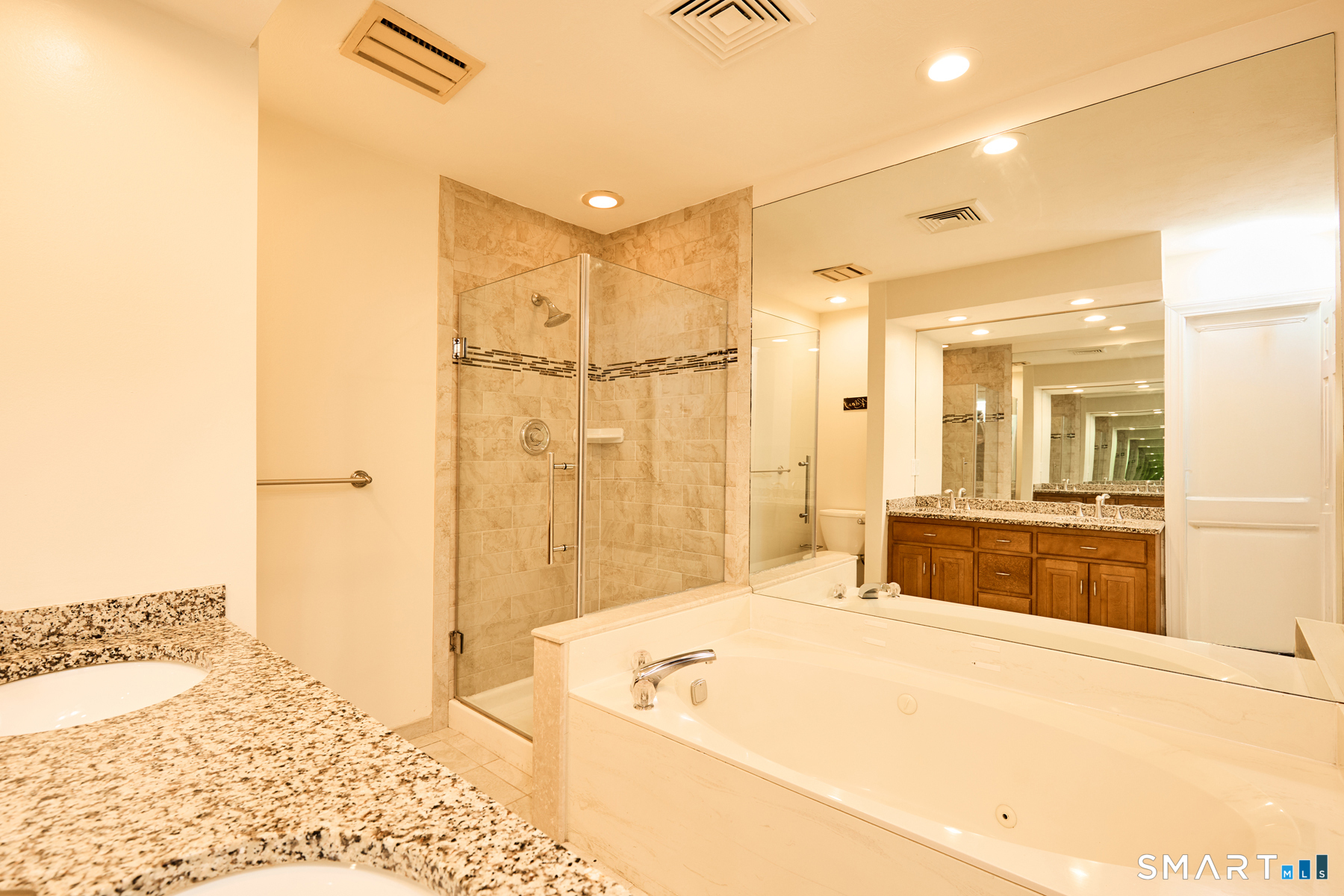 2675 Park Avenue Unit: 5