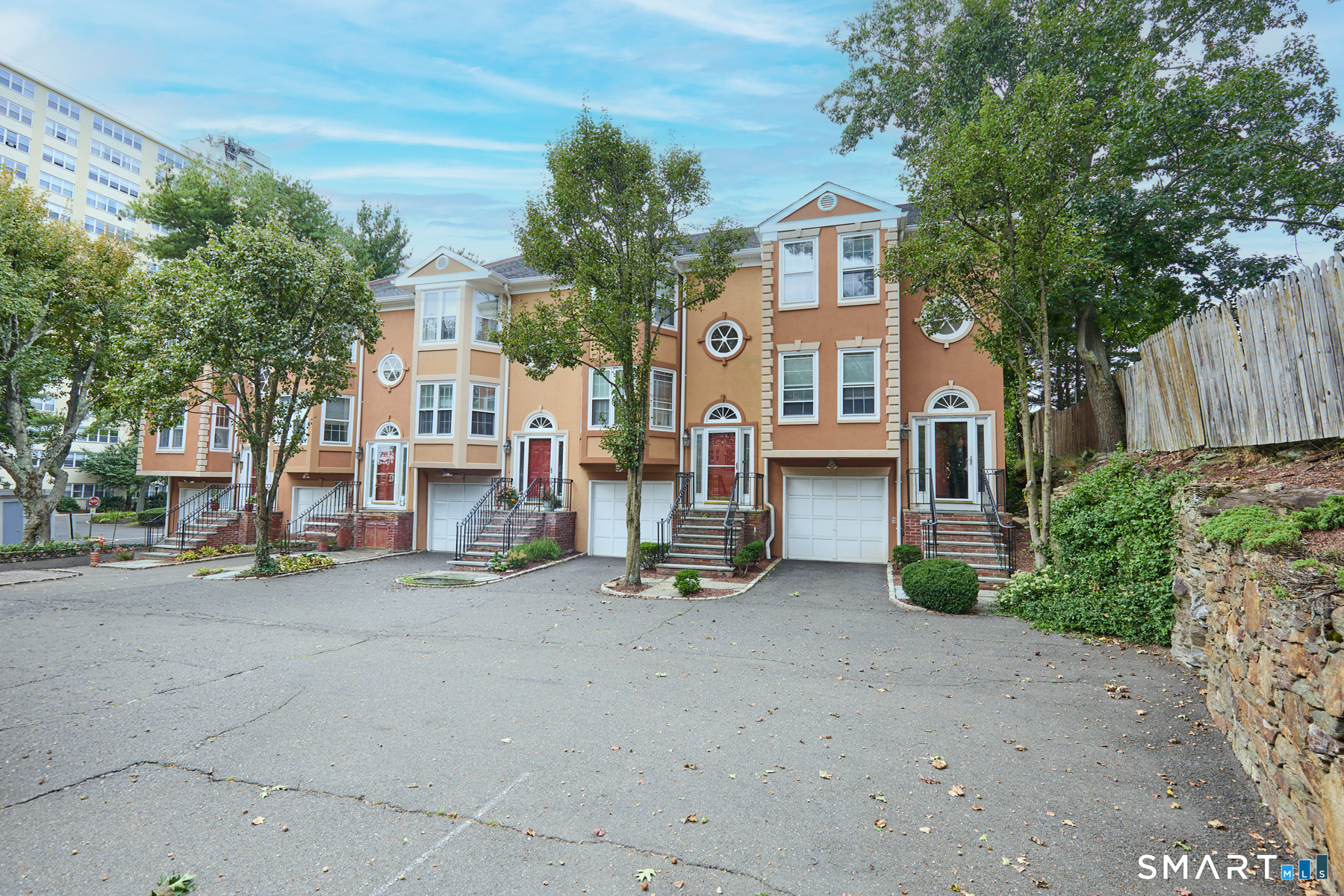 2675 Park Avenue Unit: 5