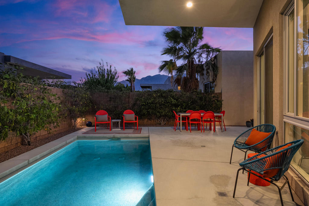 4270 Amber Lane