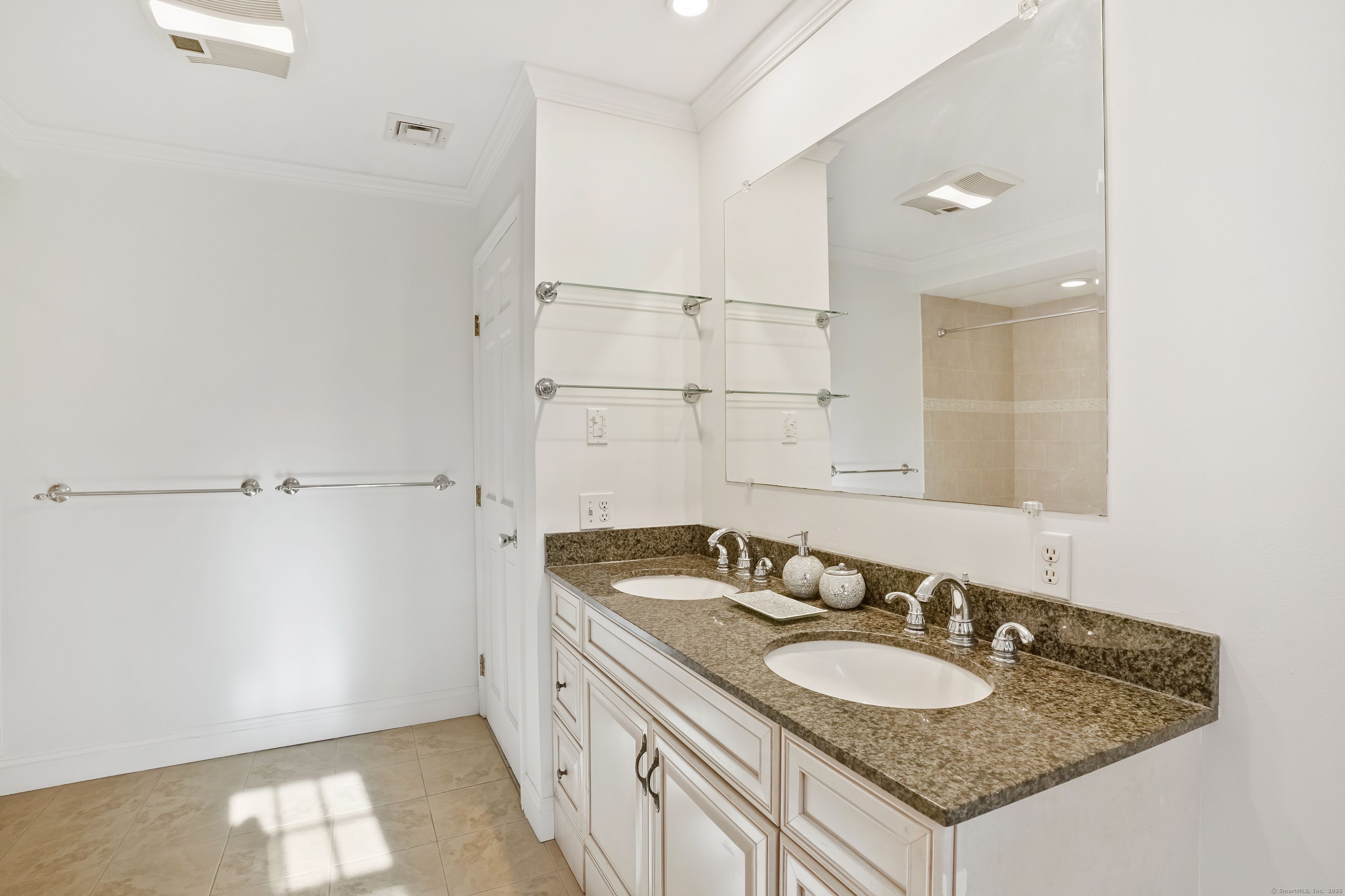 7 Guardhouse Drive