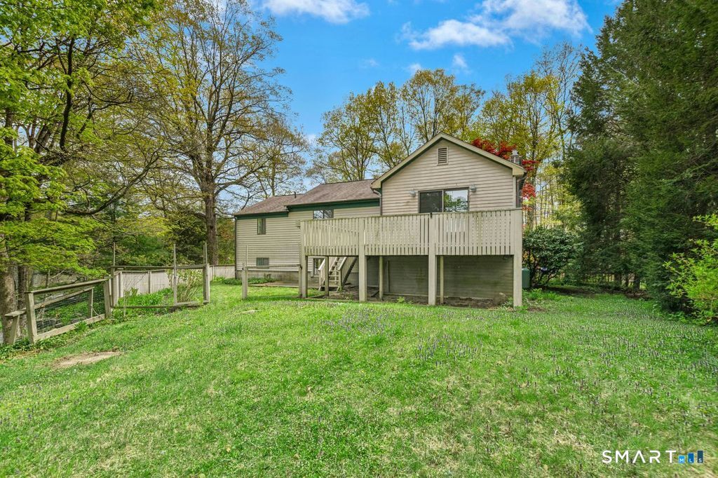 9 Sylvan Drive