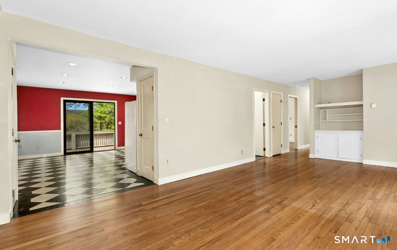 9 Sylvan Drive