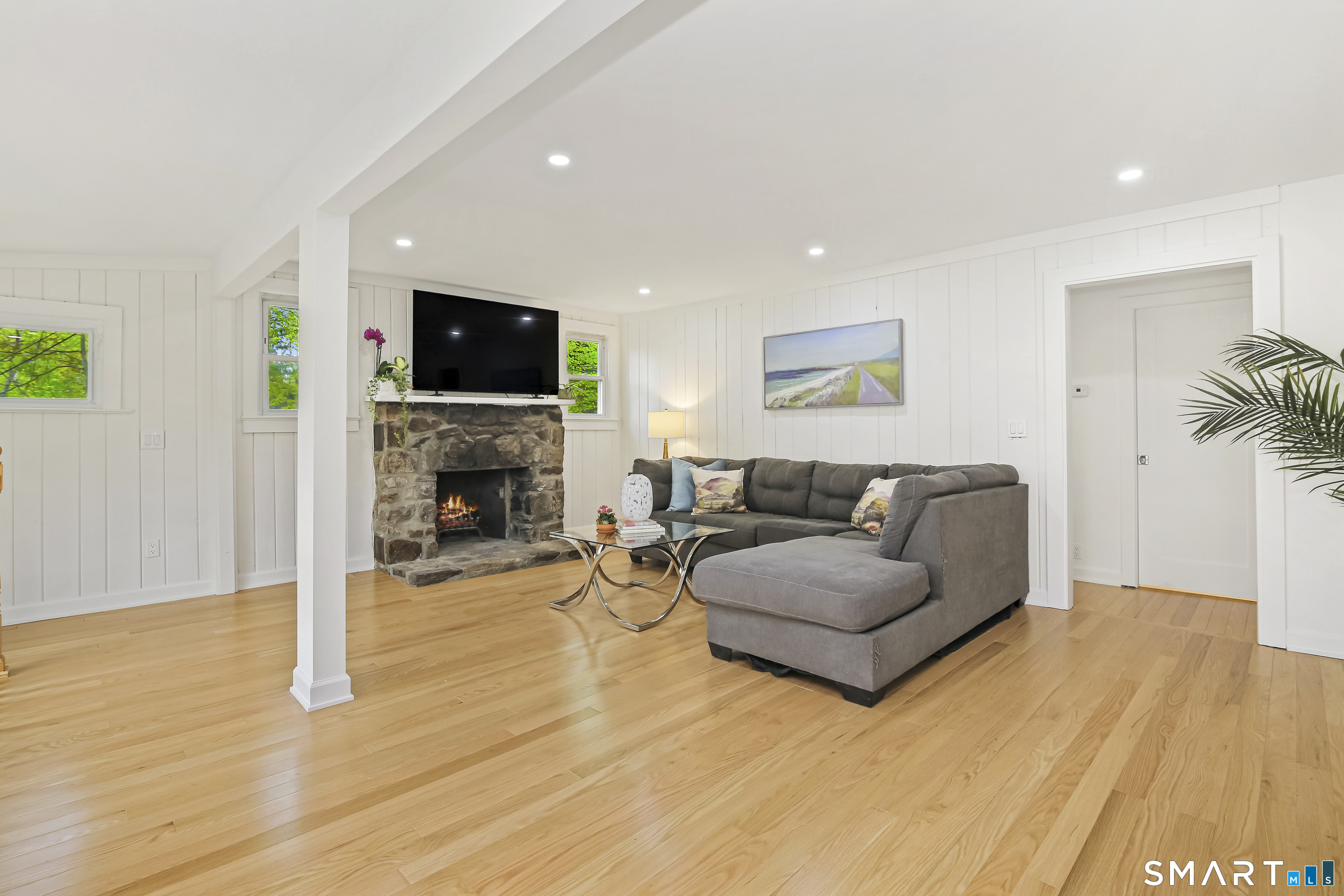 318 Mountain Road