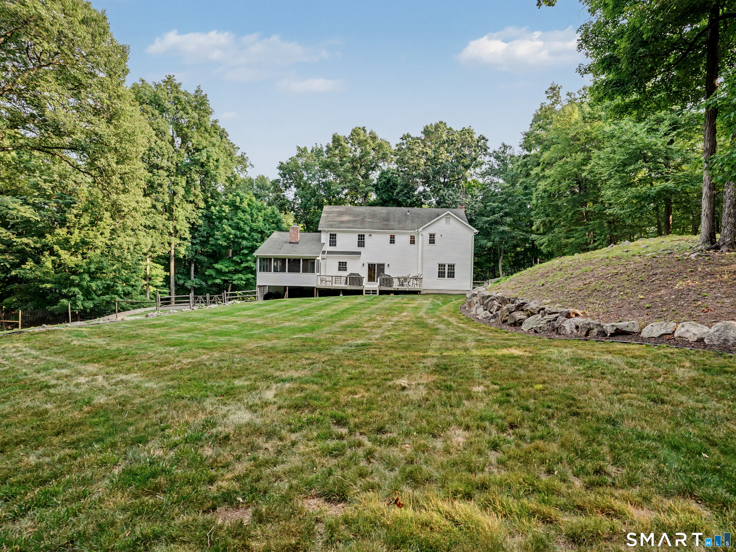 16 Banks Hill Place