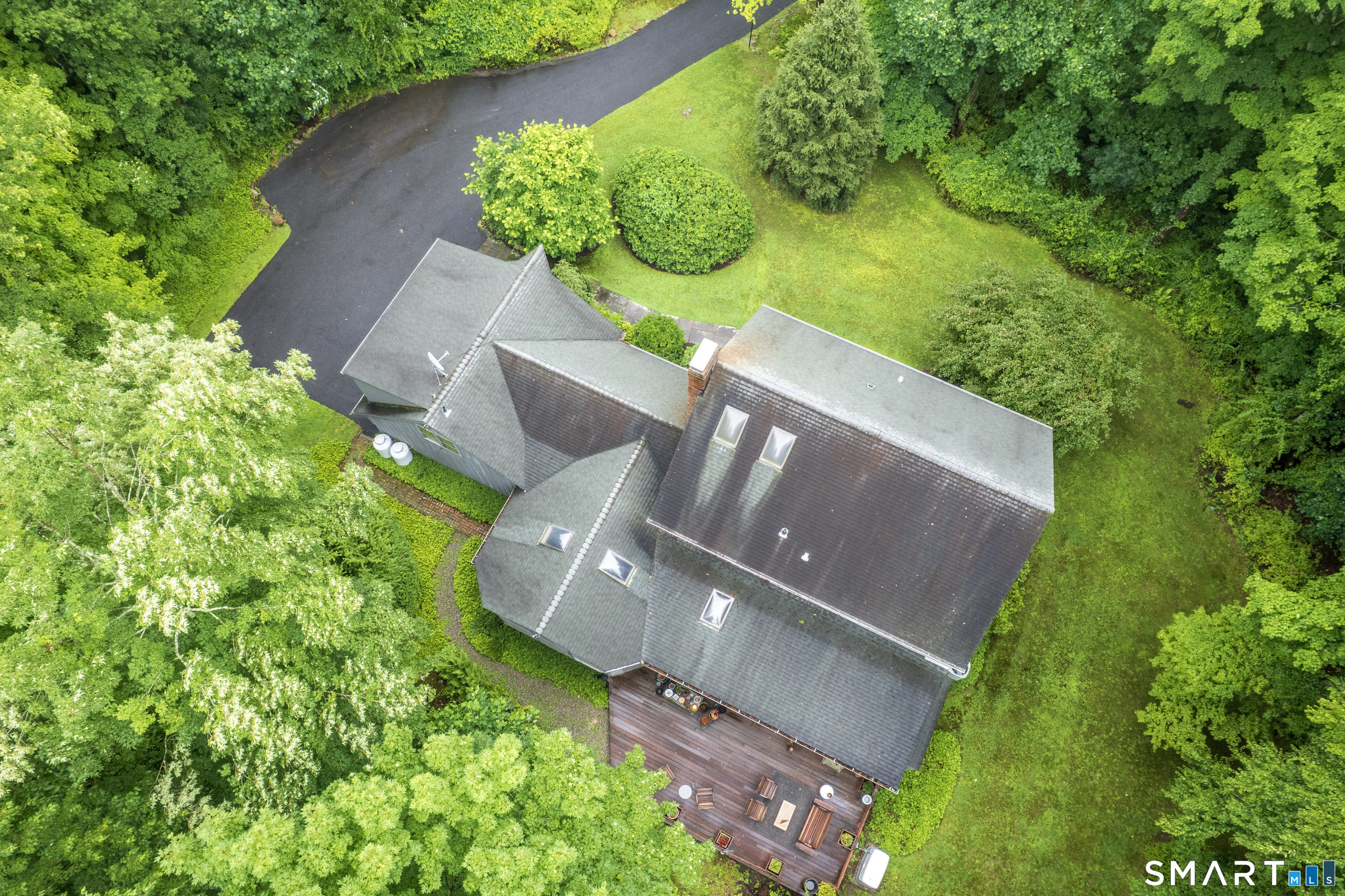 28 Winding Brook Lane