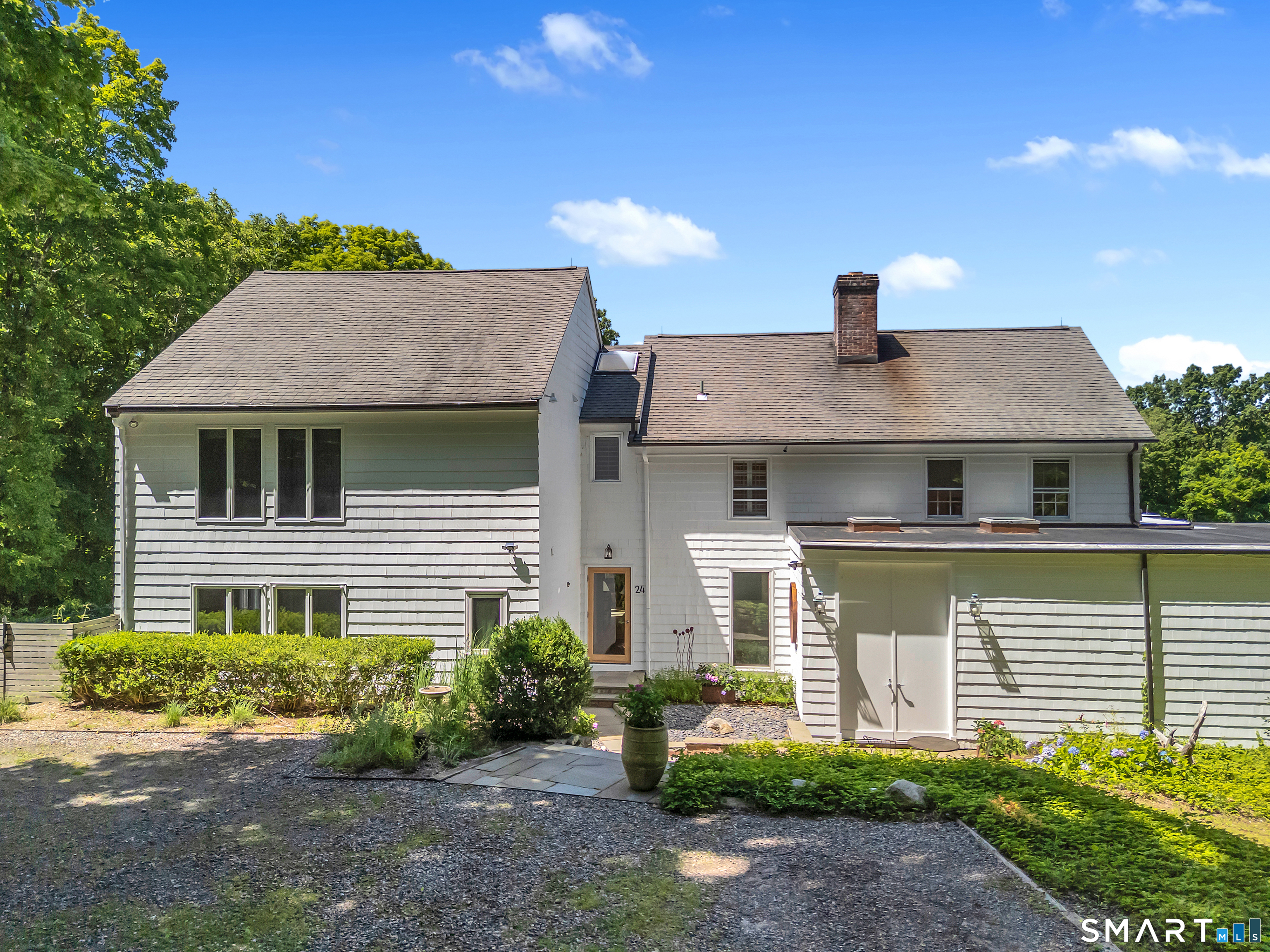 24 Mark Twain Lane