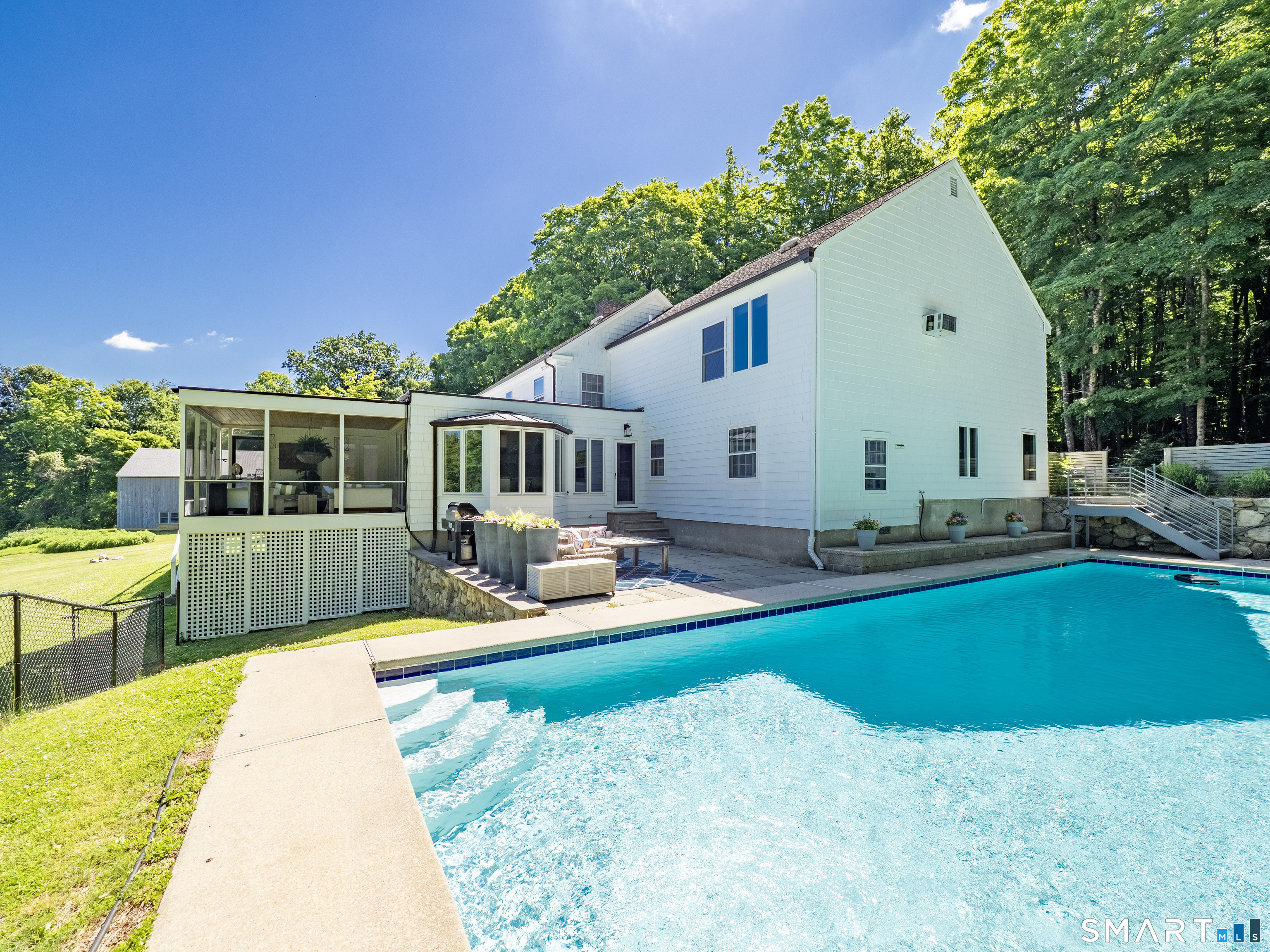 24 Mark Twain Lane