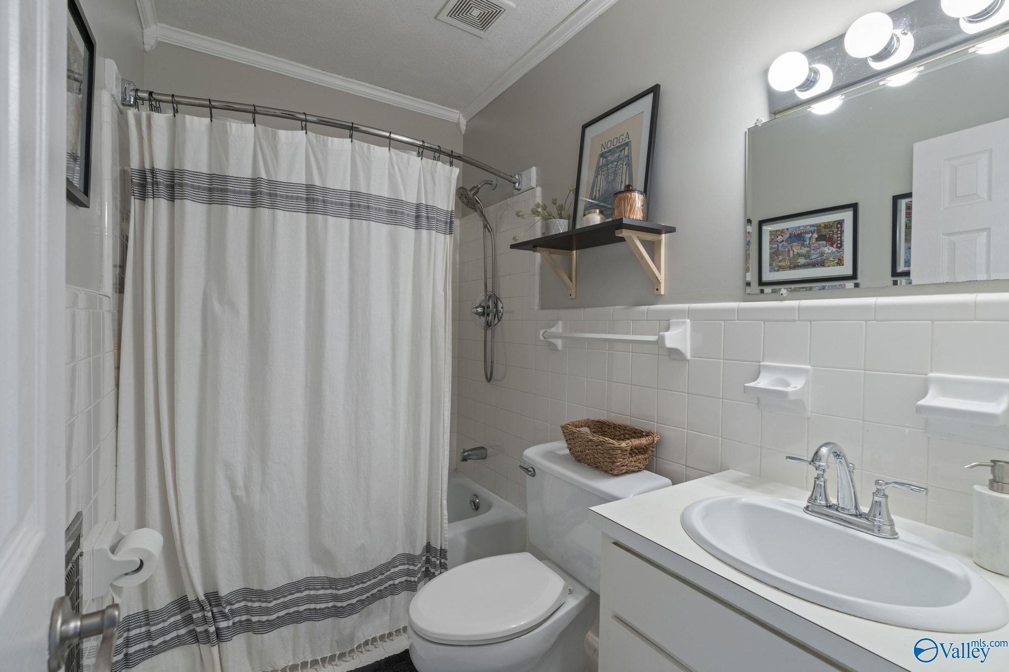 2101 Rodgers Drive NE