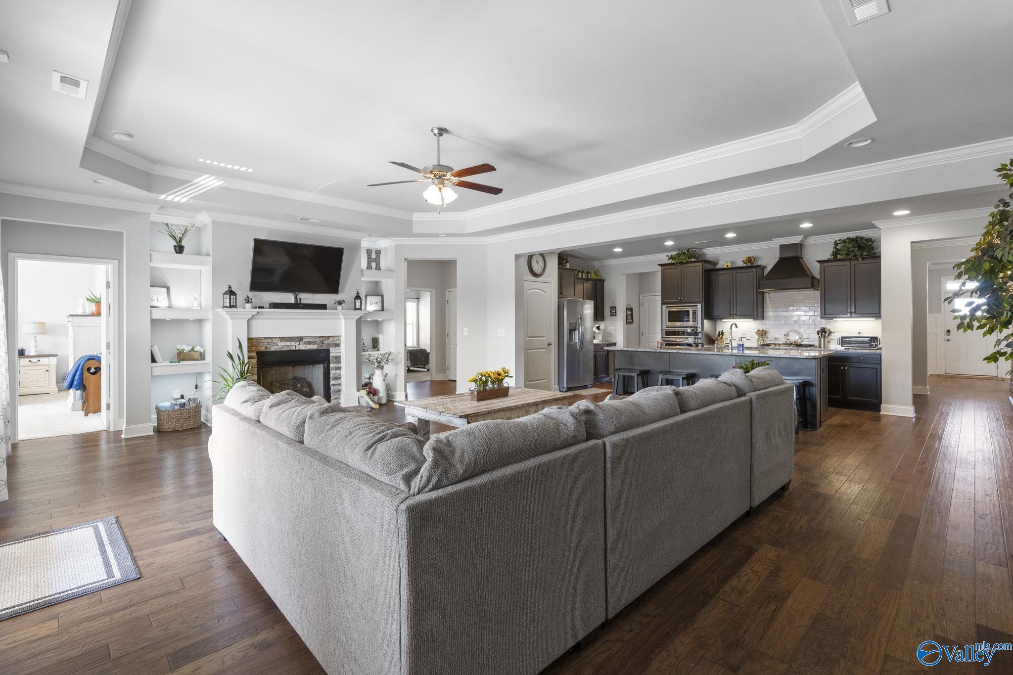 213 Hilltop Ridge Drive