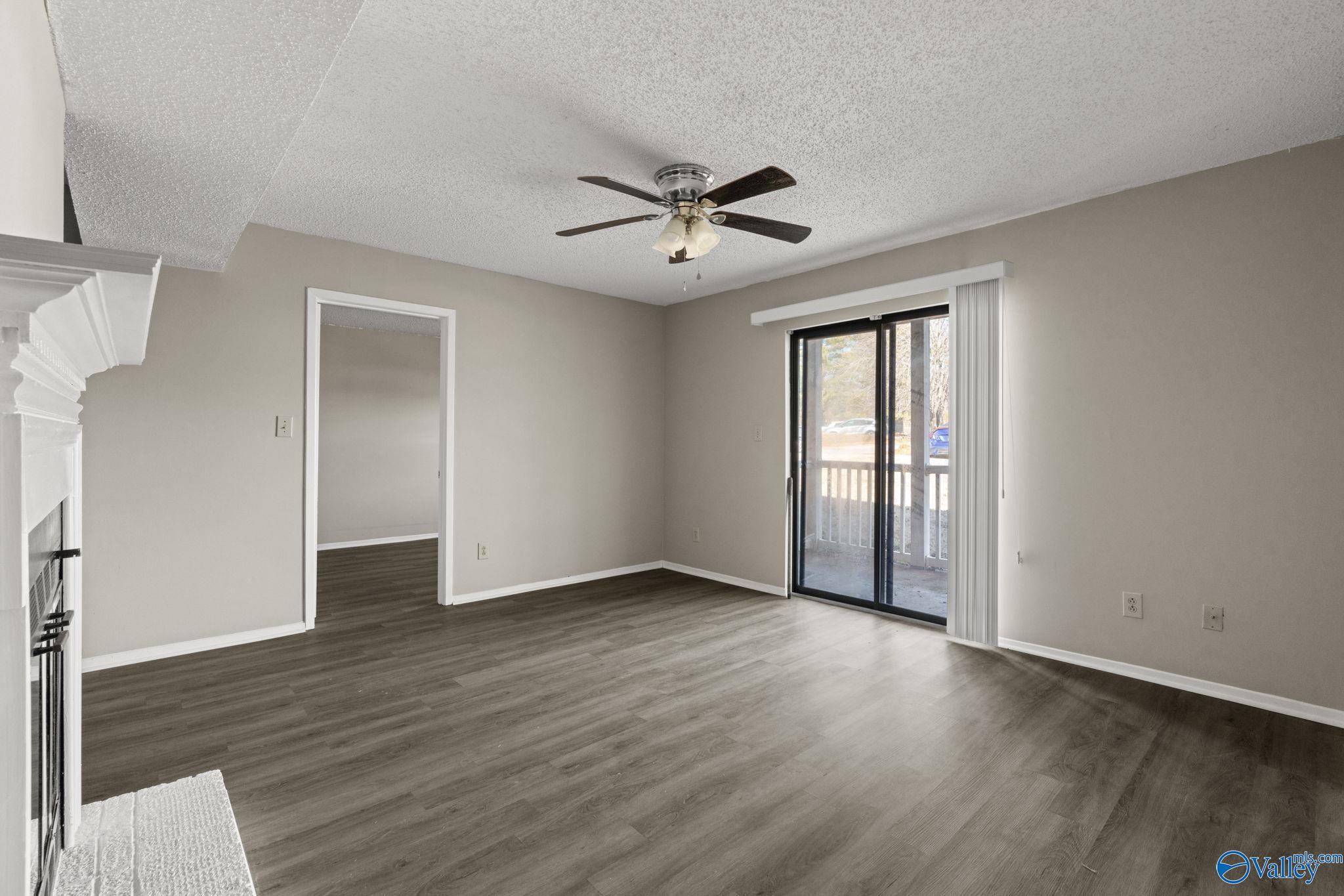 6601 Willow Pointe Drive