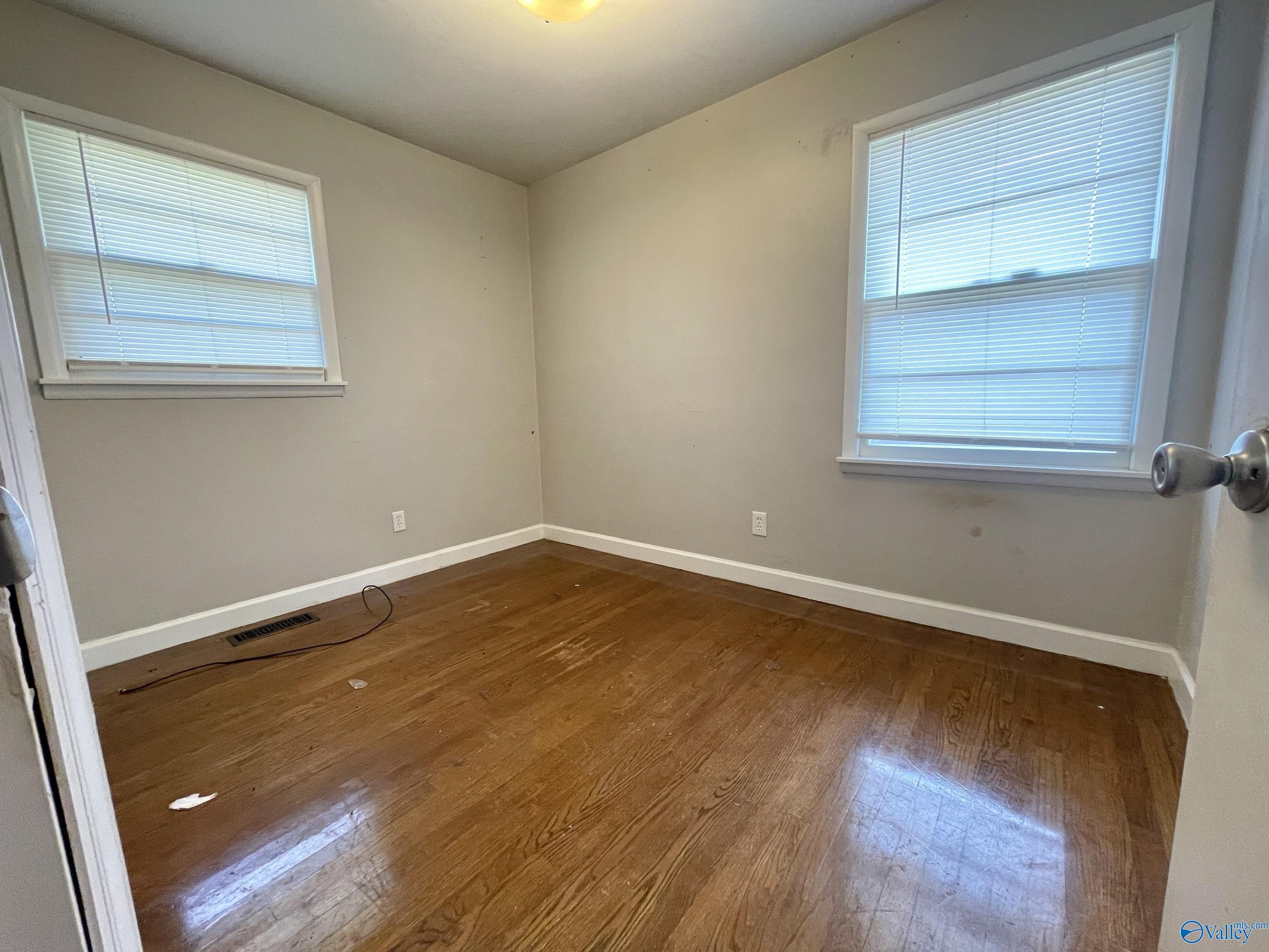 827 W Arbor Drive