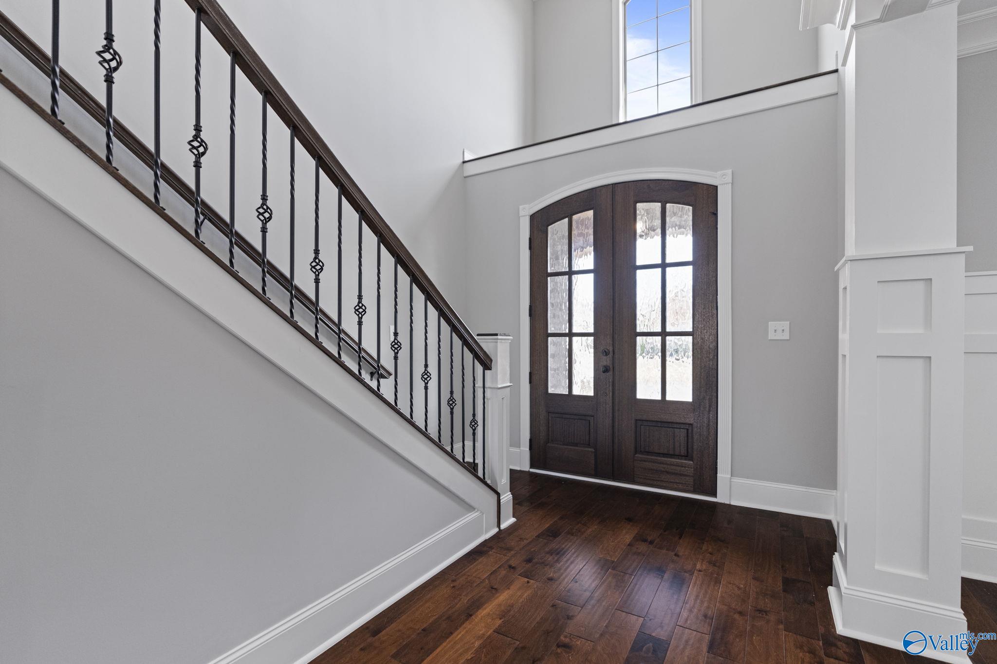 105 Legend Mill Circle