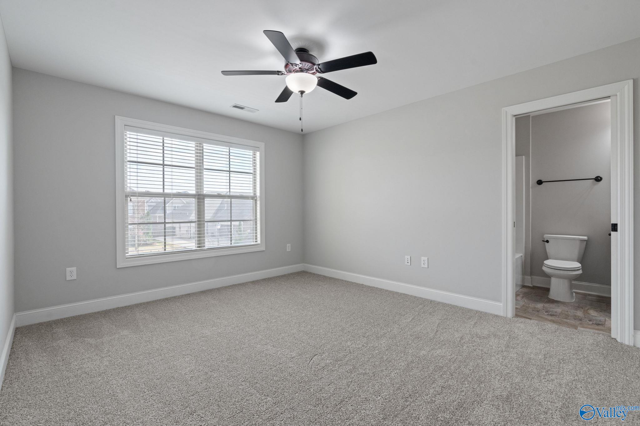 105 Legend Mill Circle