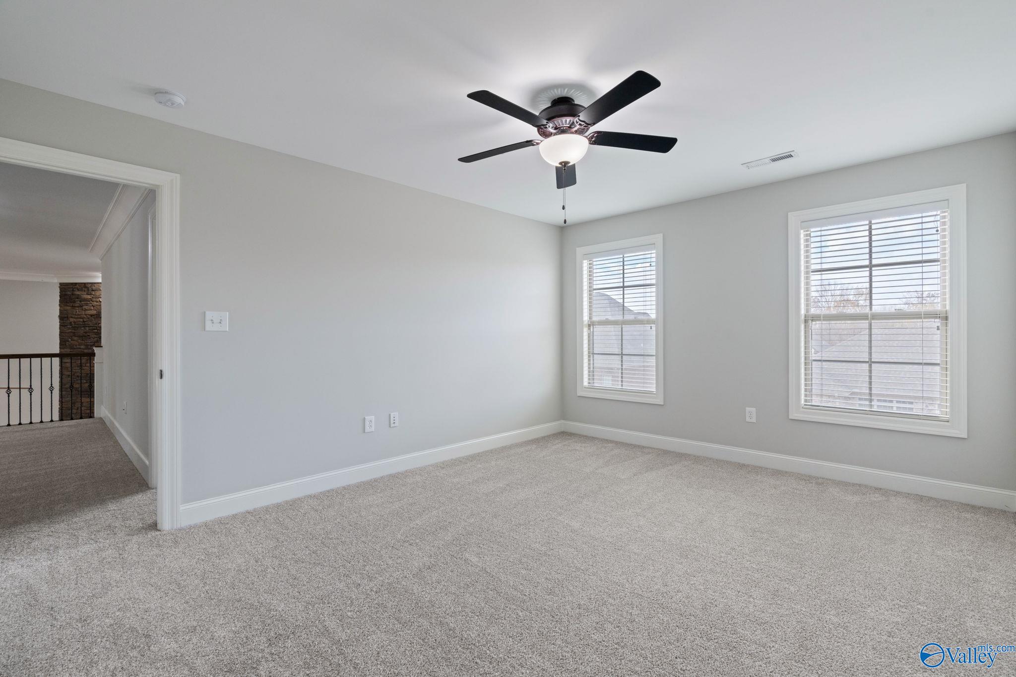 105 Legend Mill Circle