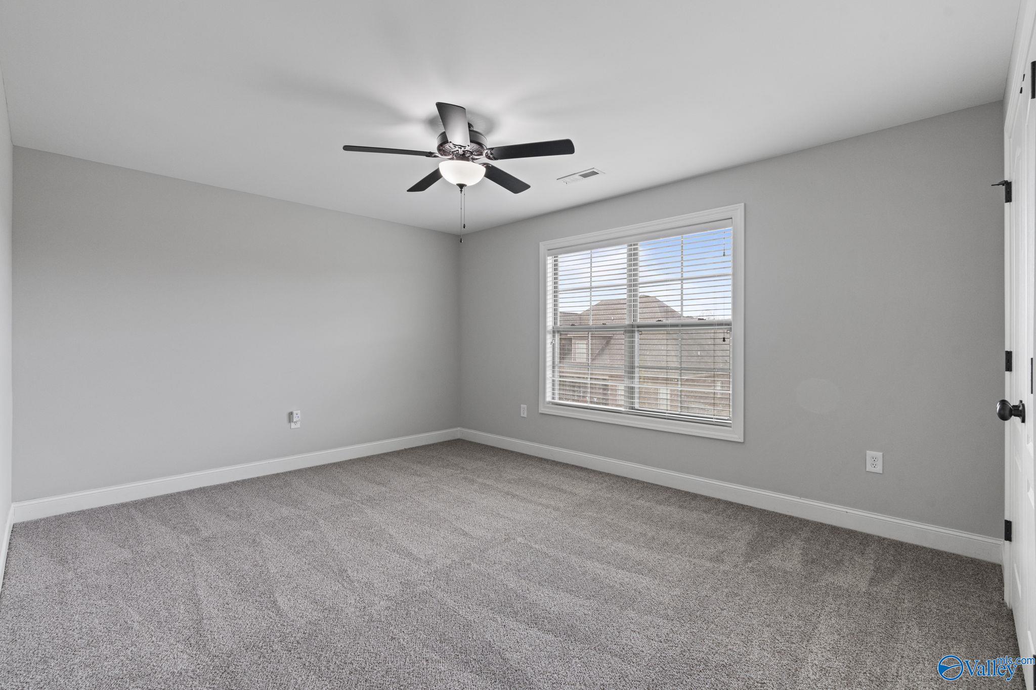 105 Legend Mill Circle