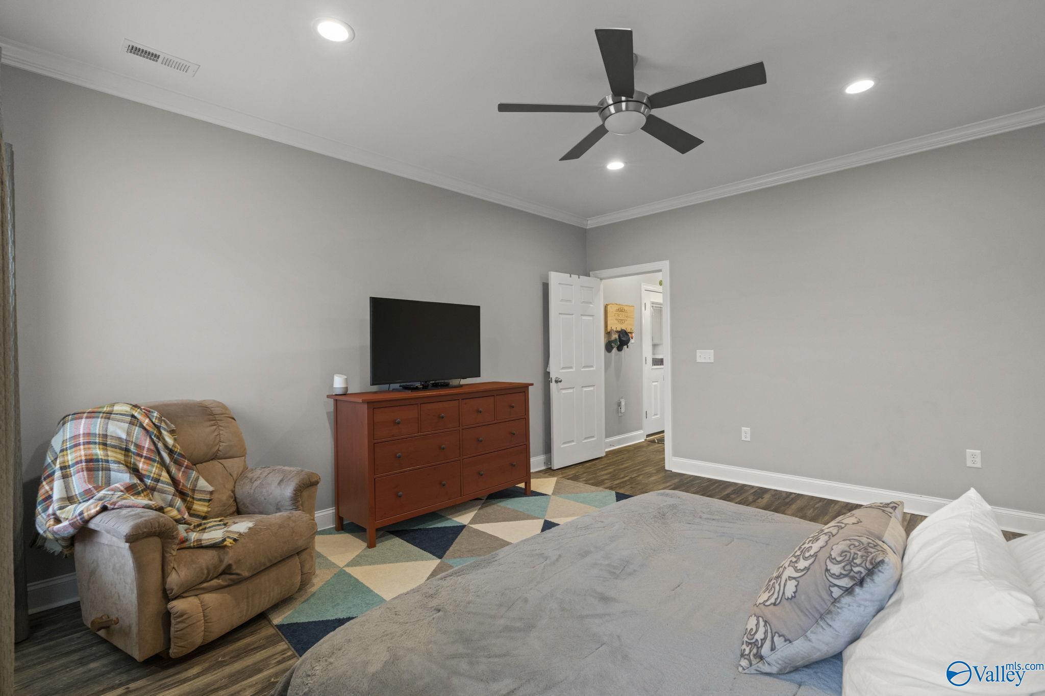 1400 Simpson Point Road