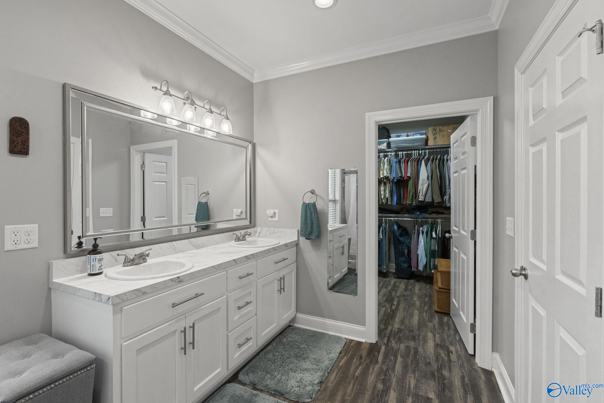 1400 Simpson Point Road