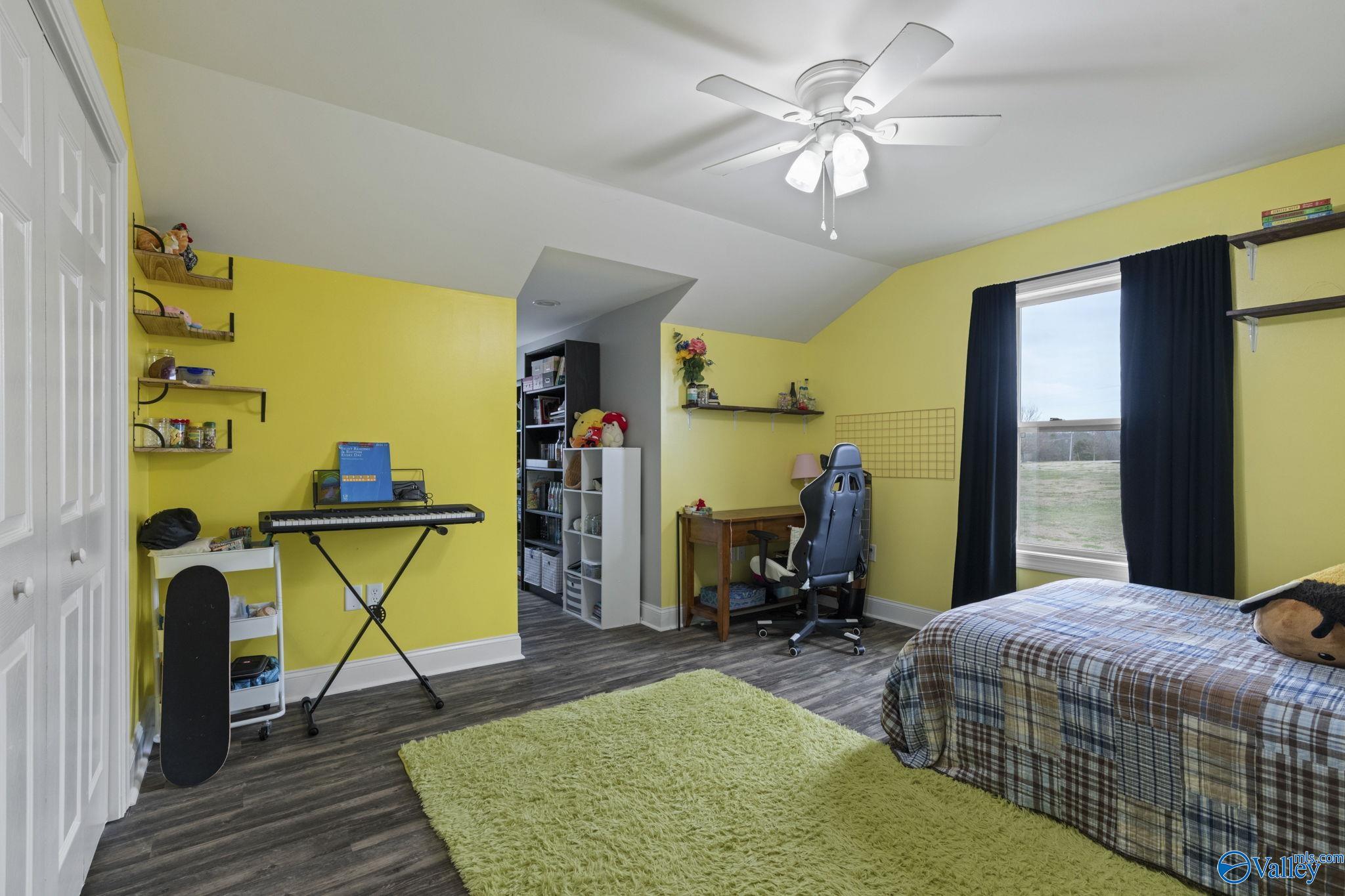 1400 Simpson Point Road