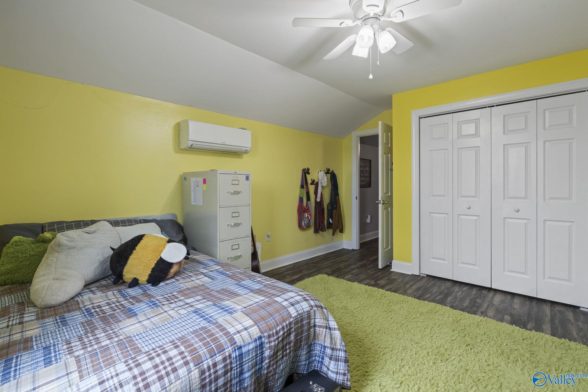 1400 Simpson Point Road