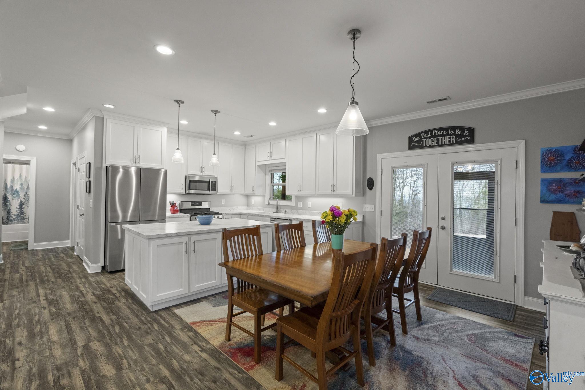 1400 Simpson Point Road