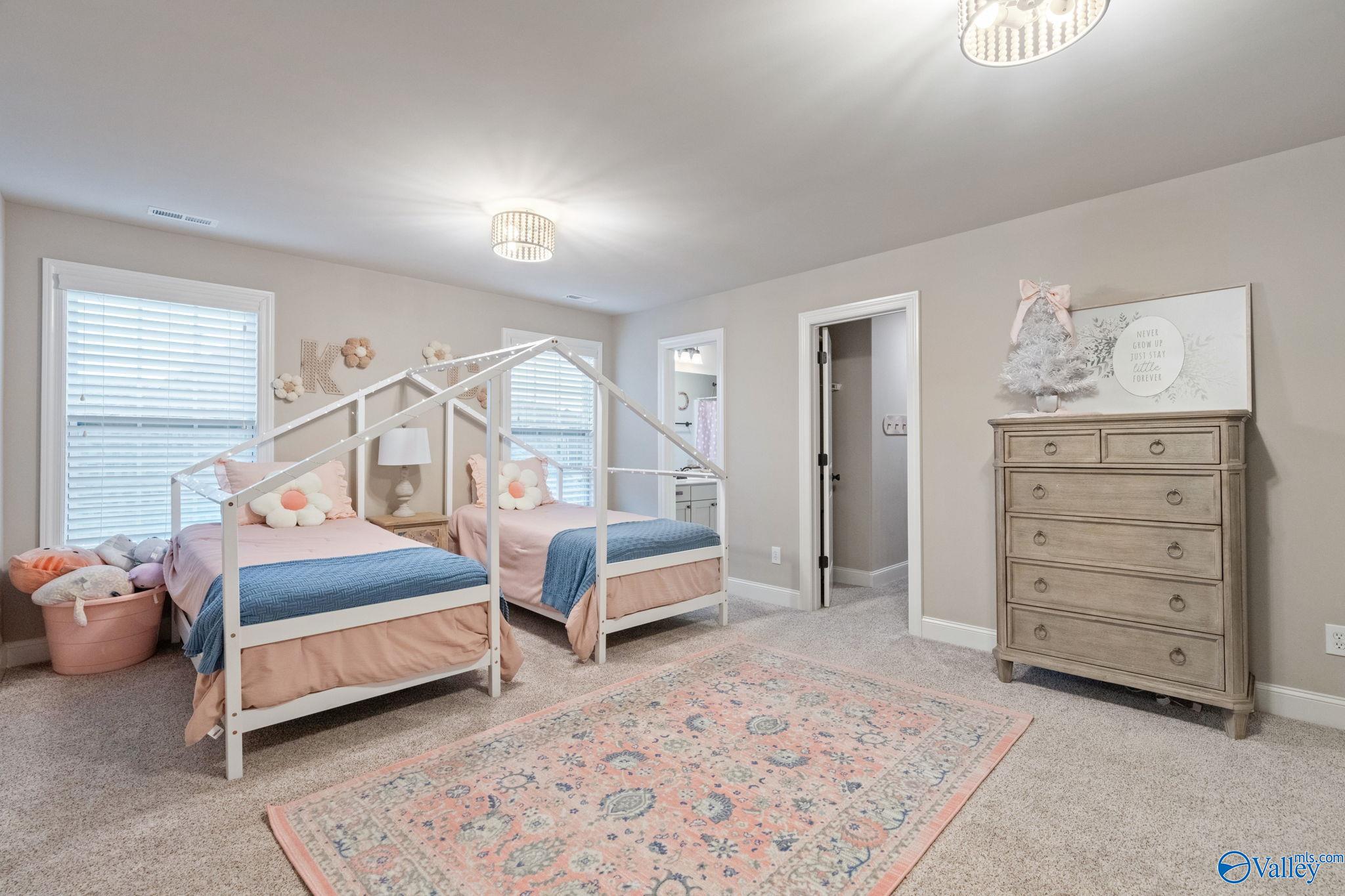 118 Forest Ridge Drive