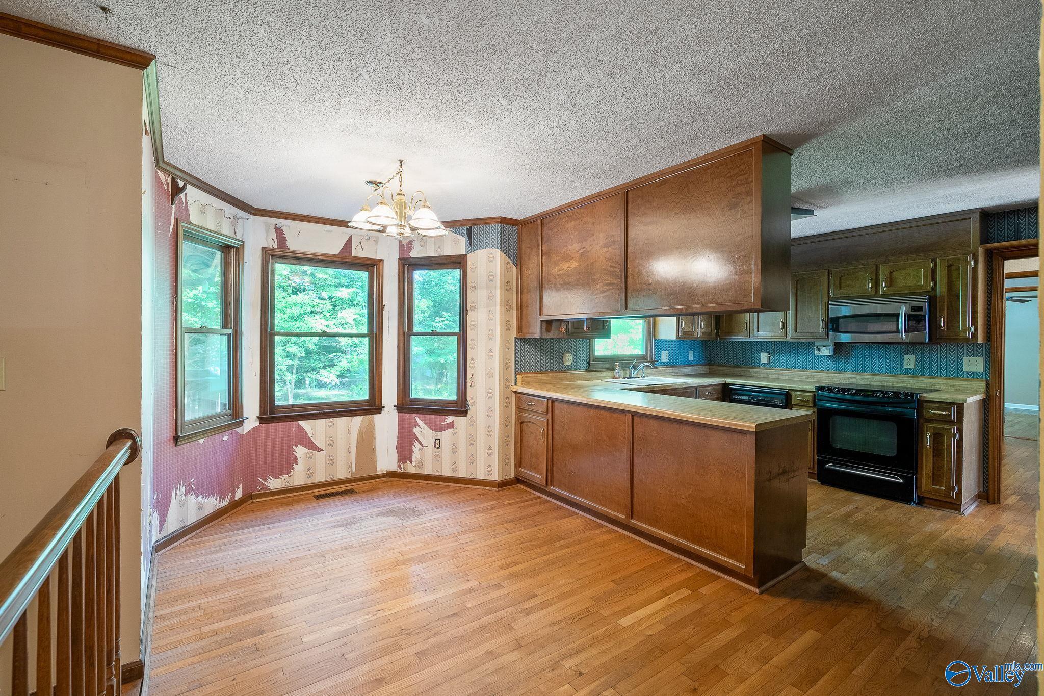 109 Benson Blvd