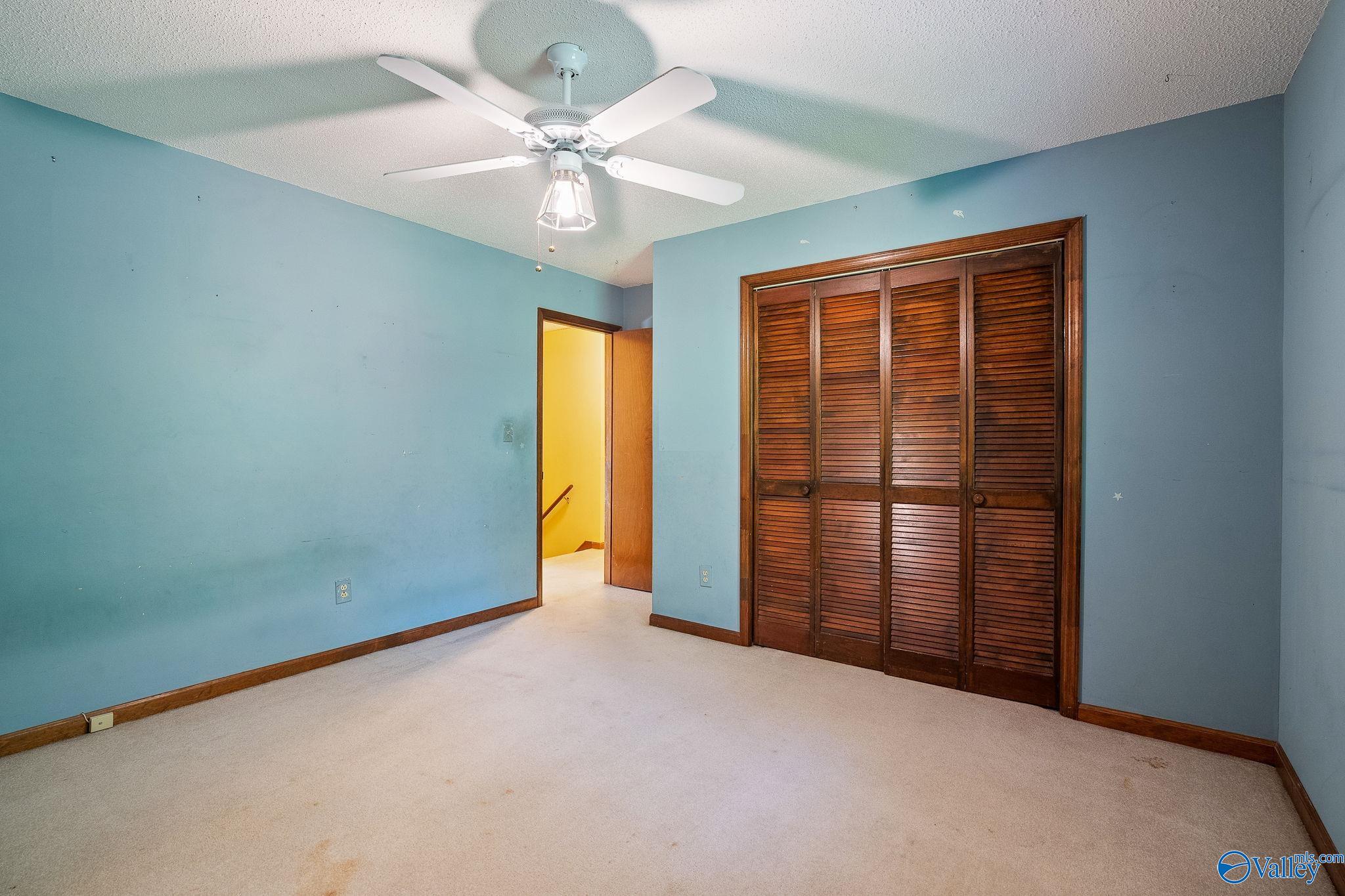 109 Benson Blvd