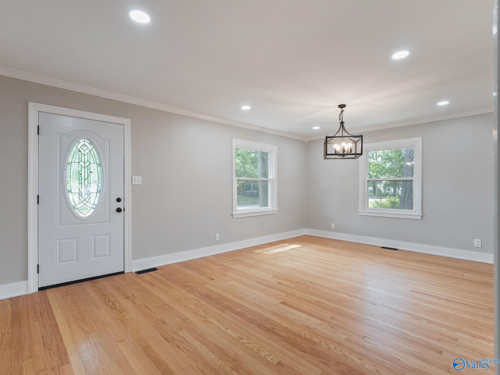 2814 SW Lafayette Road